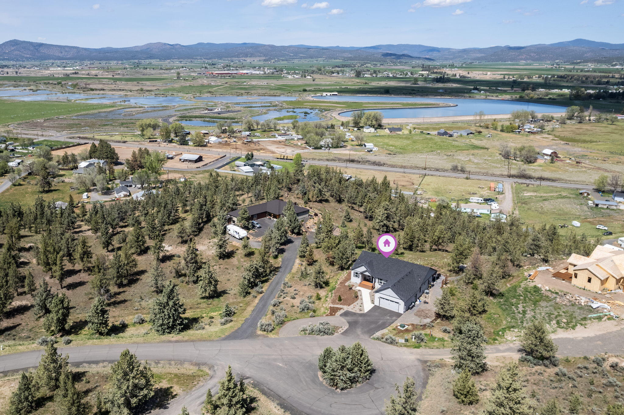 3929 NW Crescent Rim Drive NW