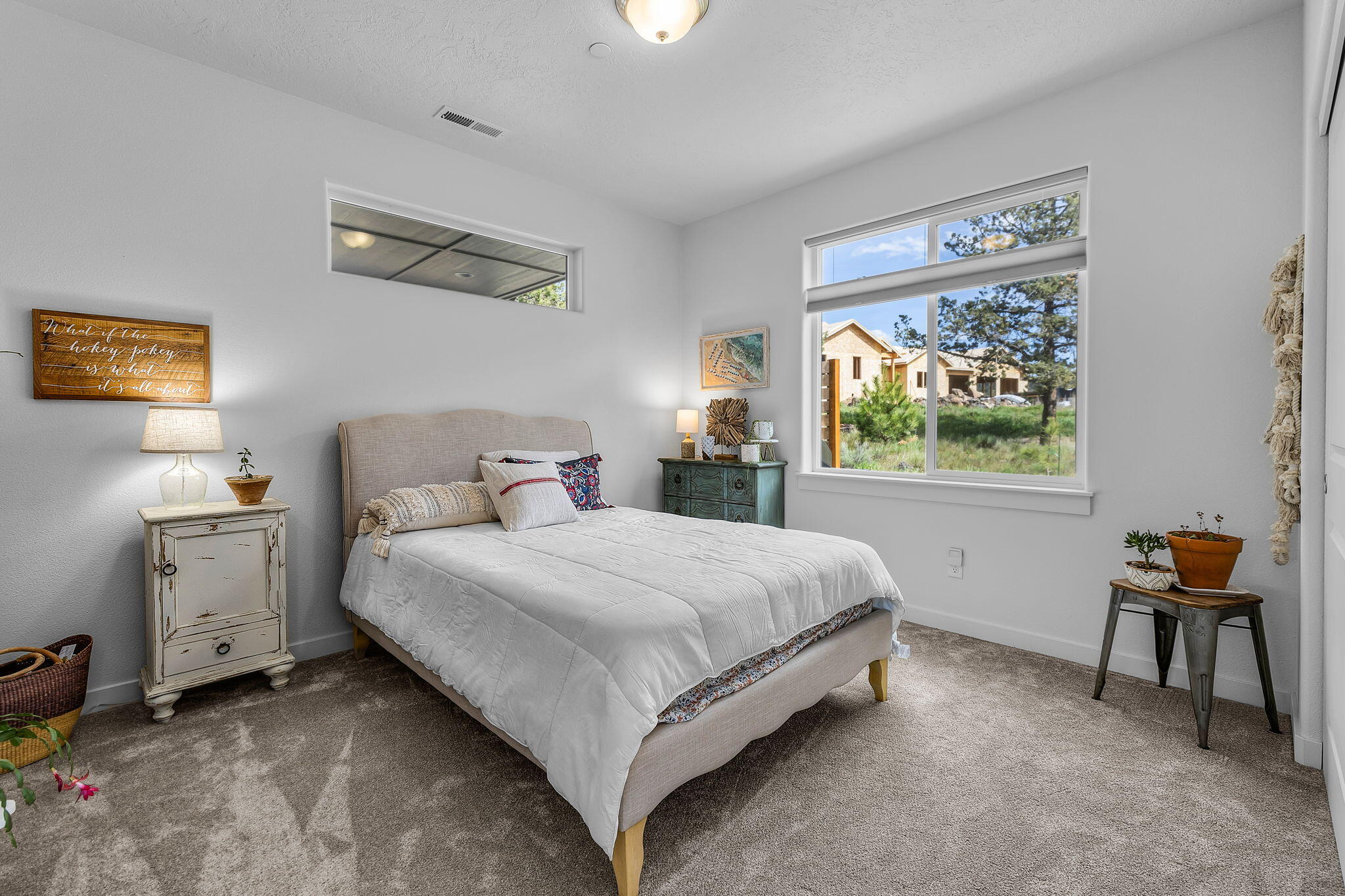 3929 NW Crescent Rim Drive NW