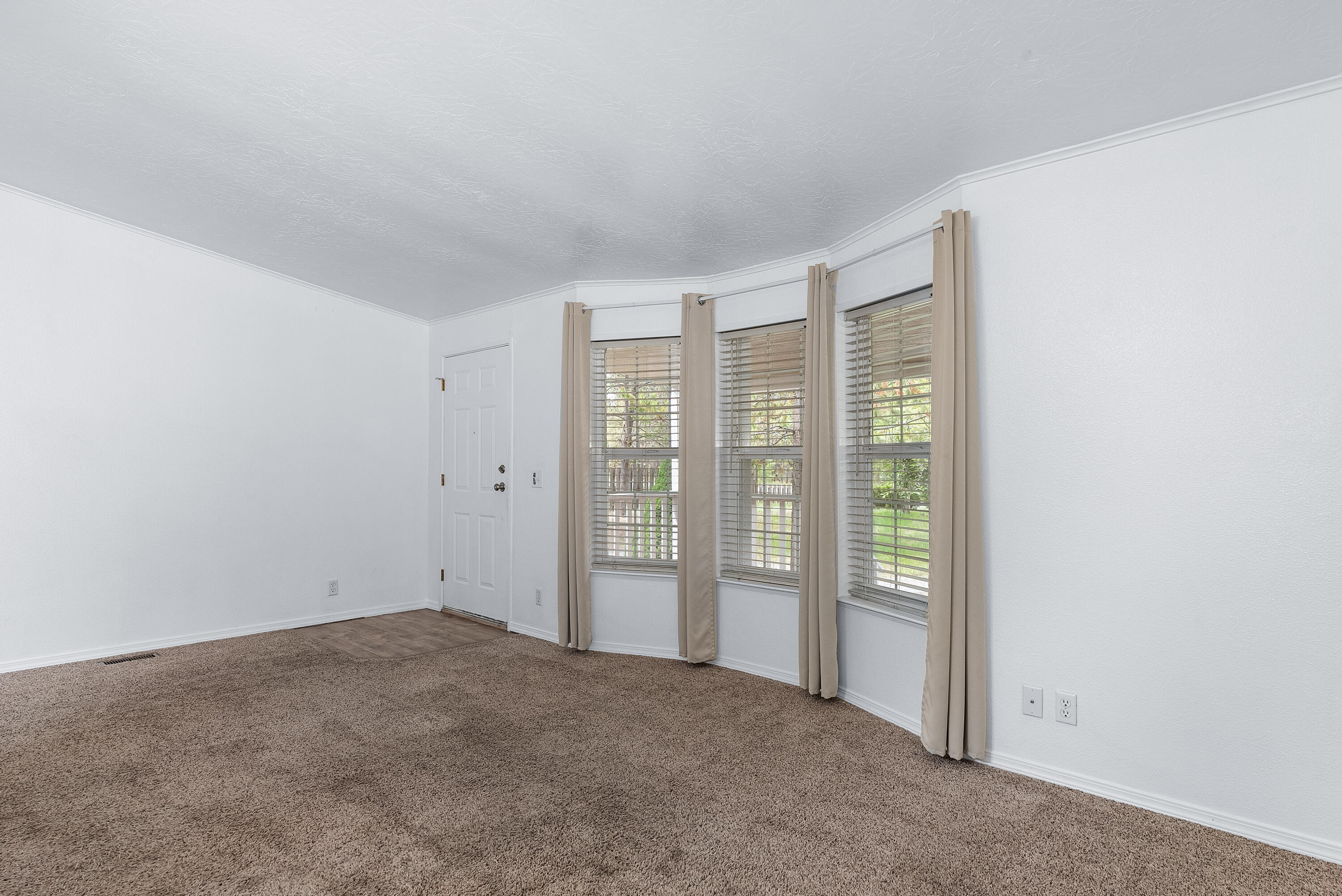 53462 Kokanee Lane