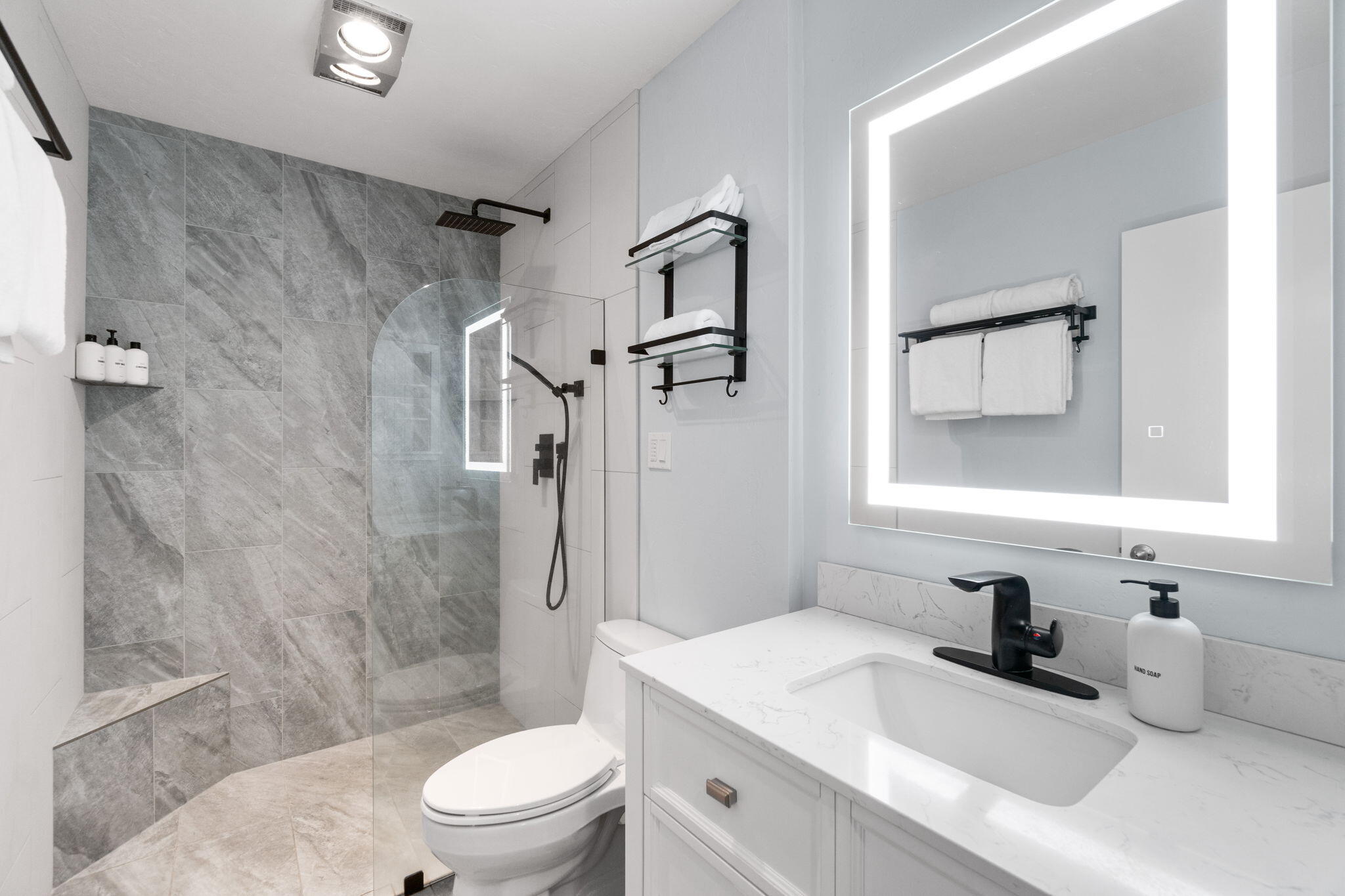 19717 SW Mount Bachelor Drive, UNIT 103
