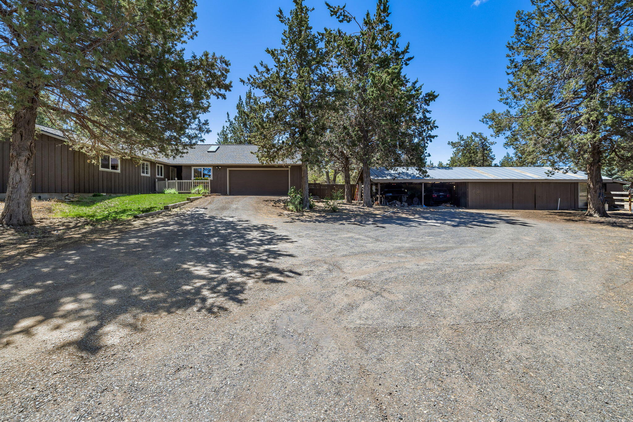 7778 SW Salmon Avenue