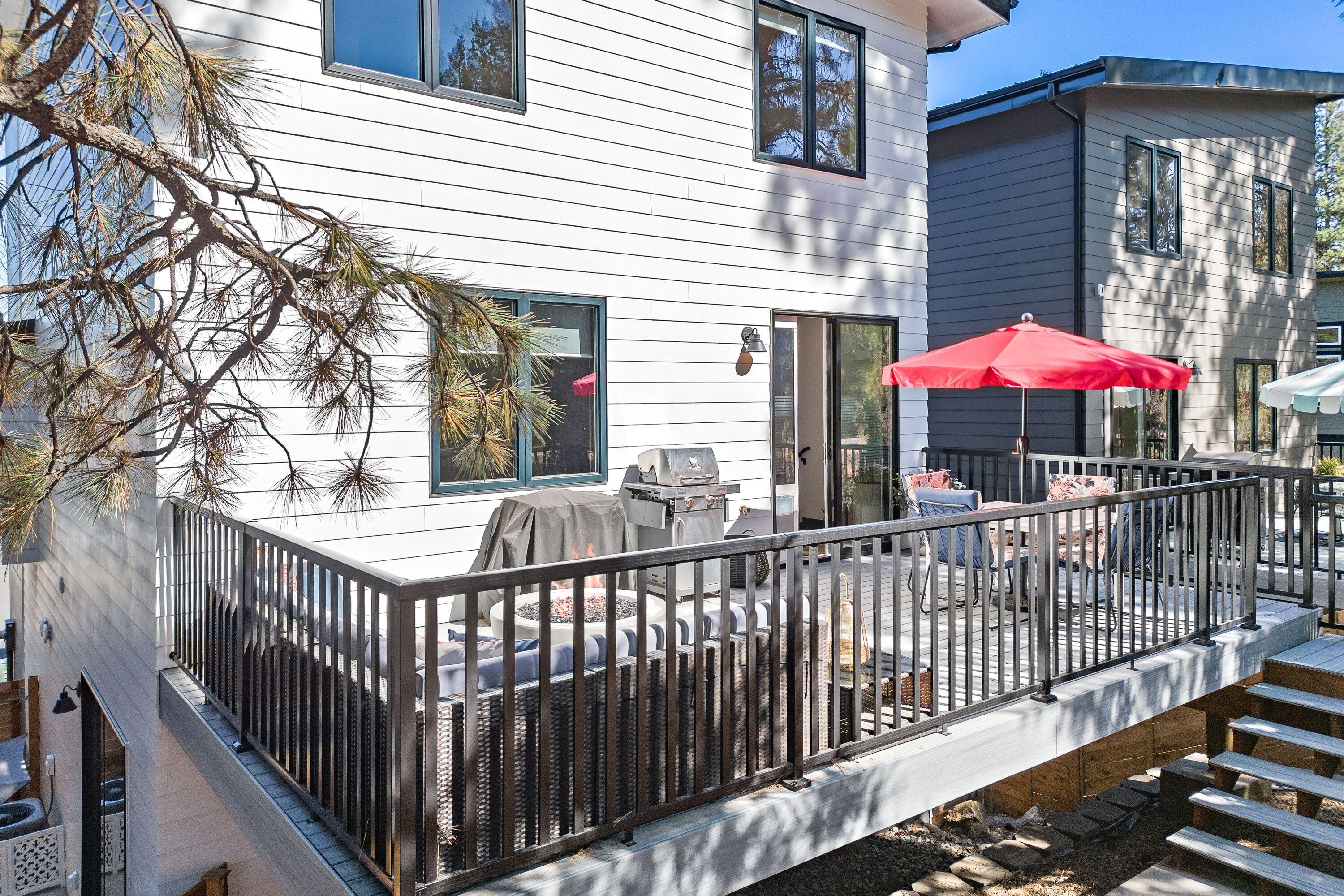 1325 SW Boardwalk Lane