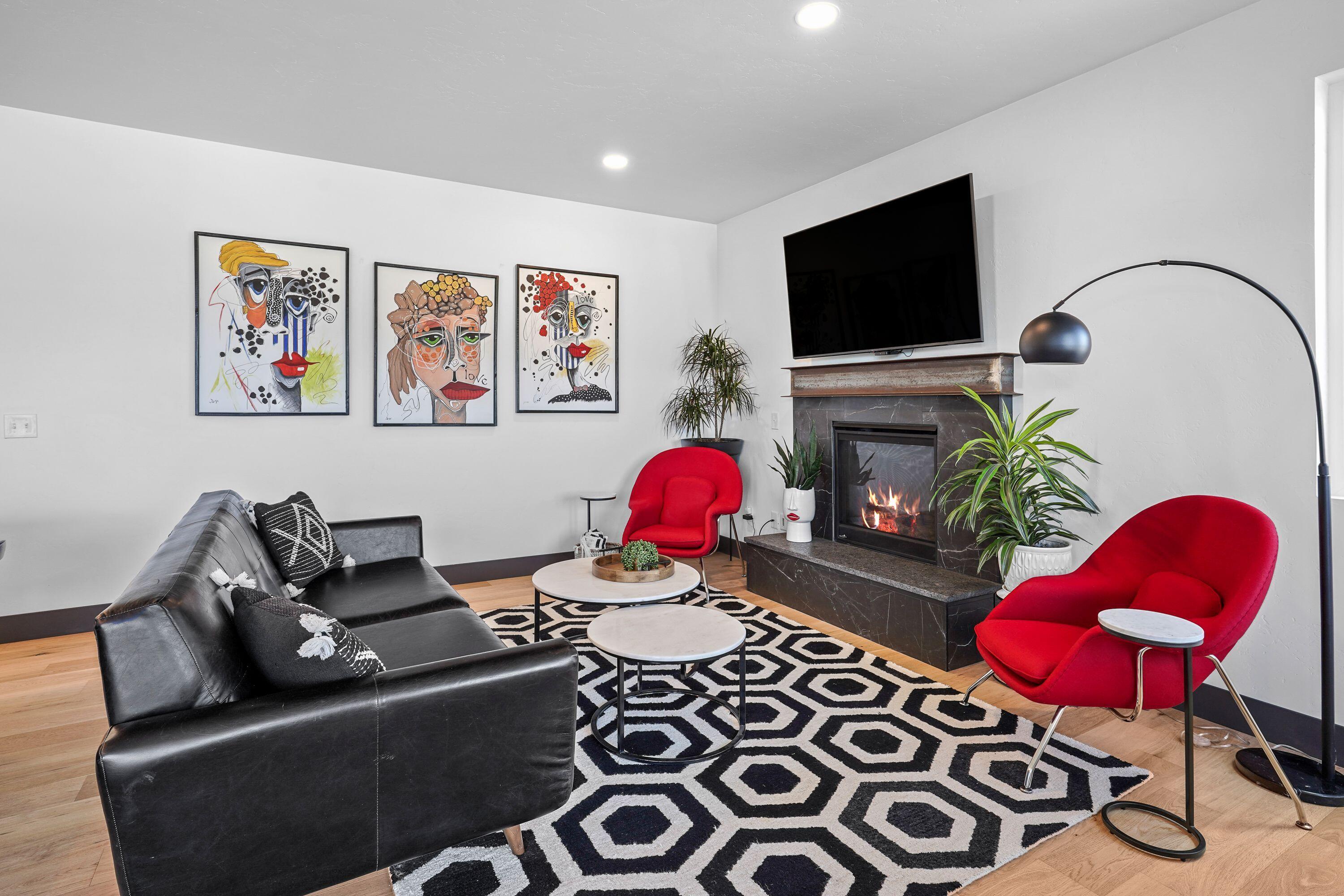 1325 SW Boardwalk Lane