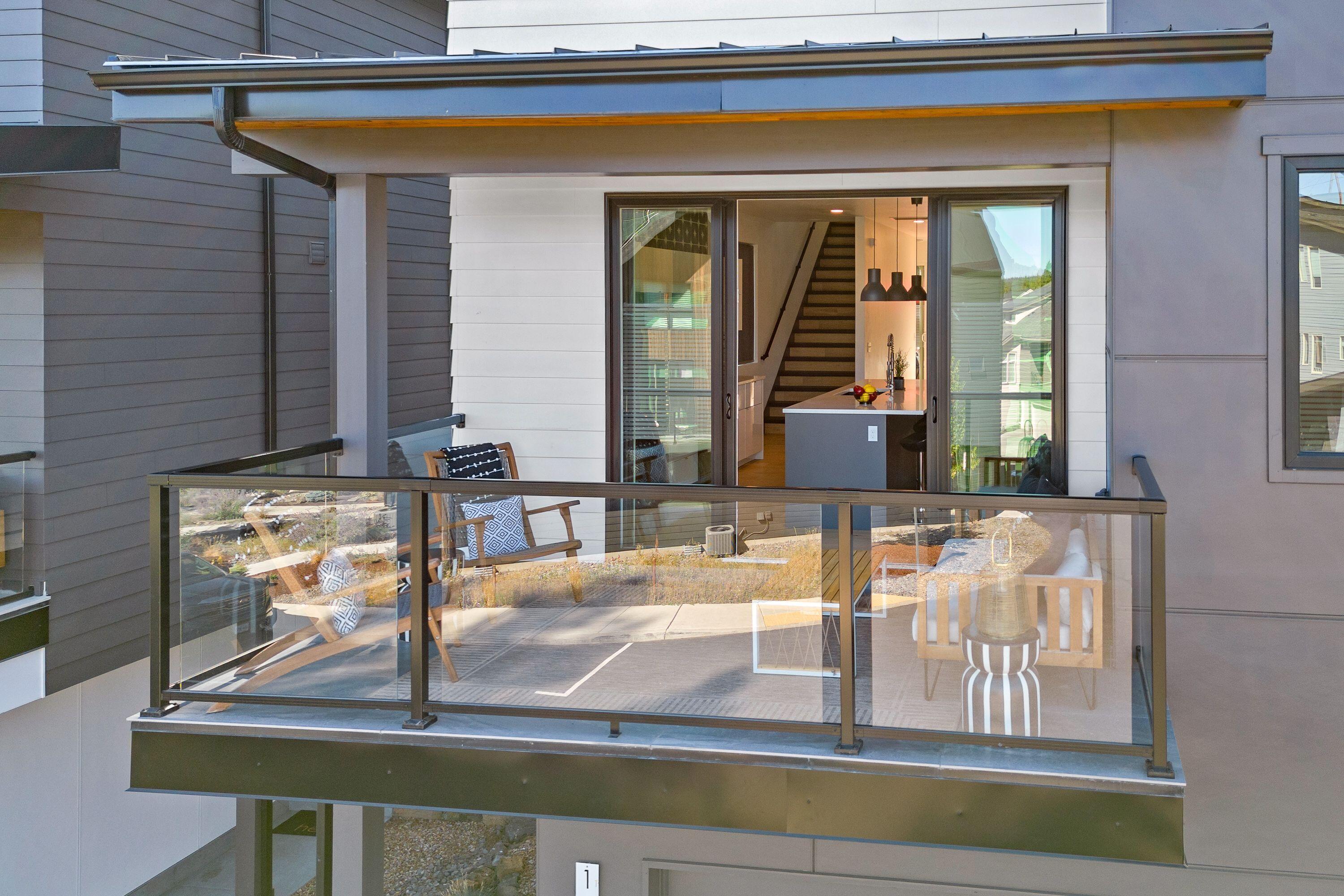 1325 SW Boardwalk Lane