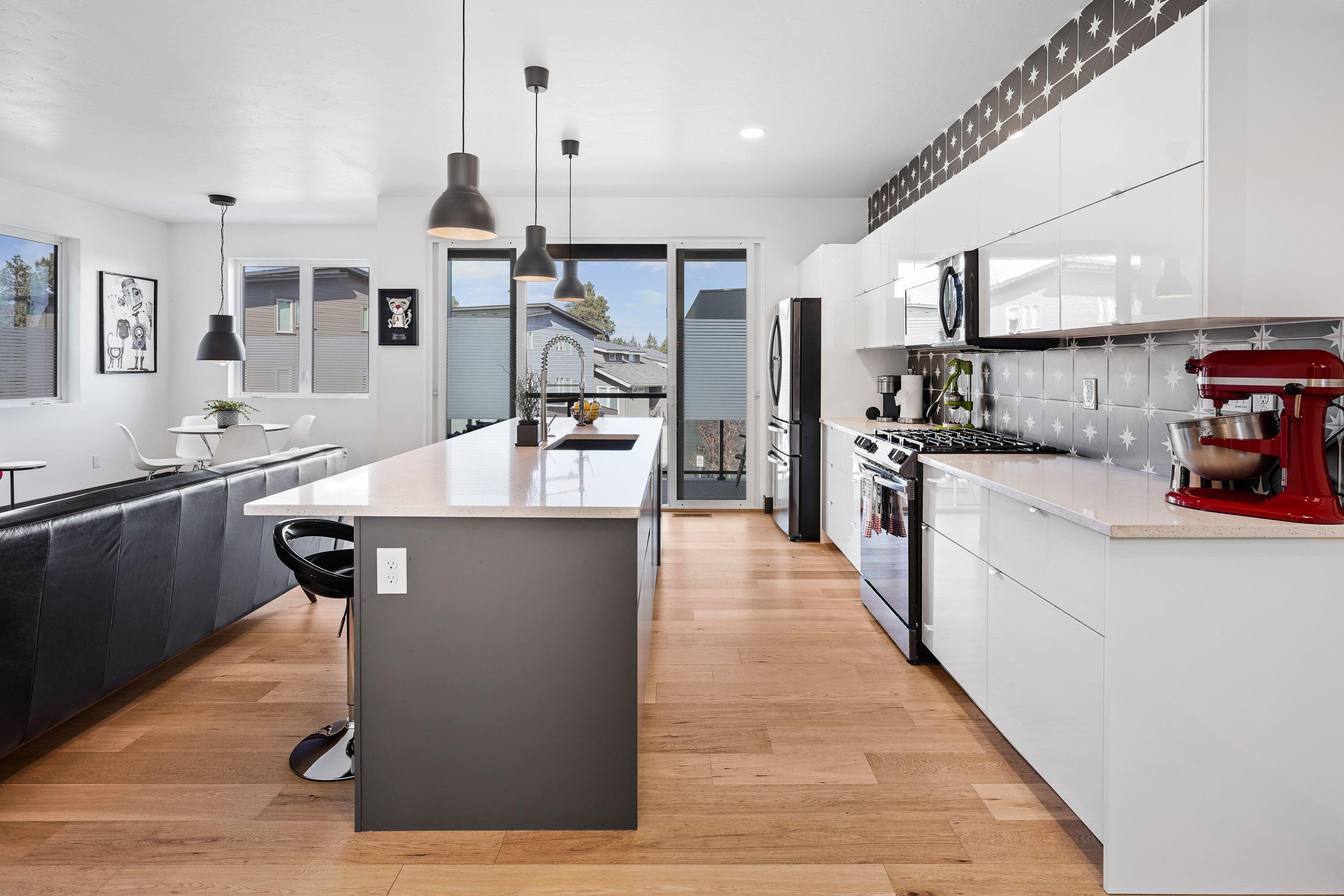 1325 SW Boardwalk Lane