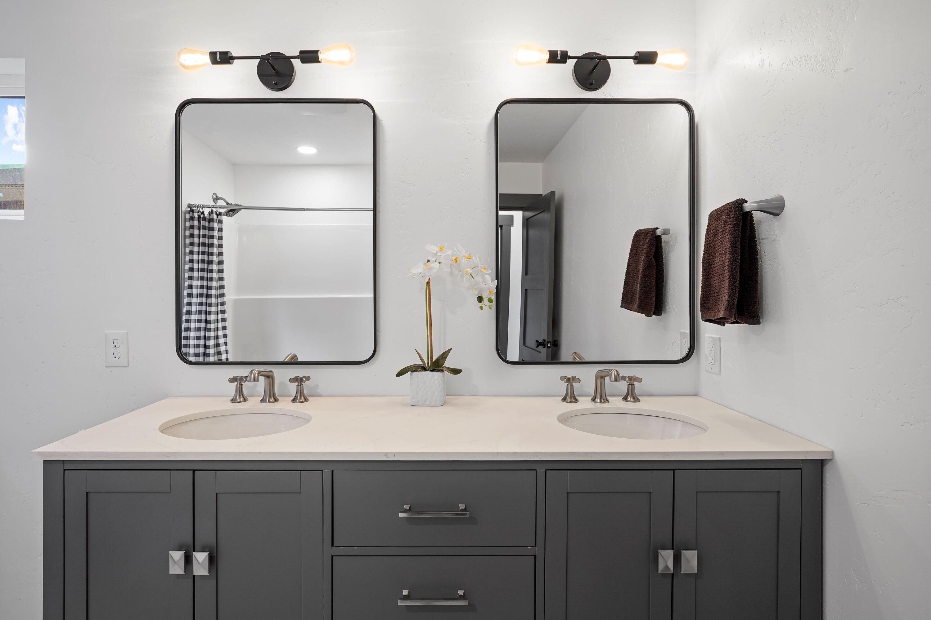 1325 SW Boardwalk Lane