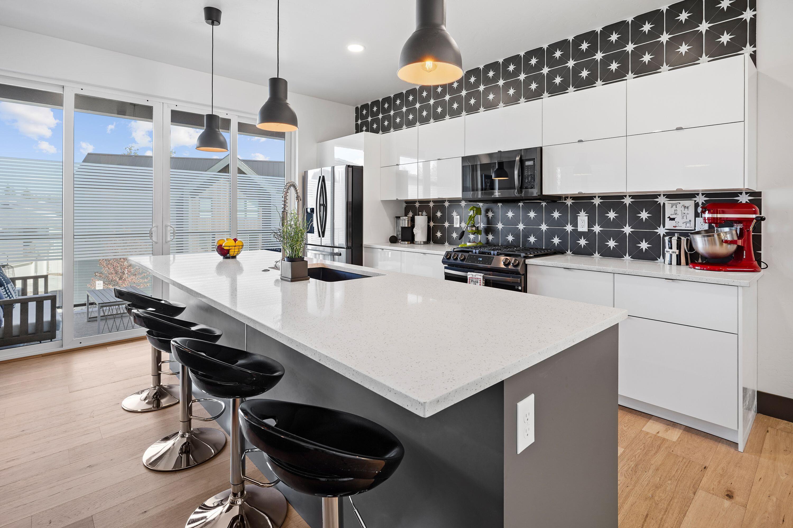 1325 SW Boardwalk Lane