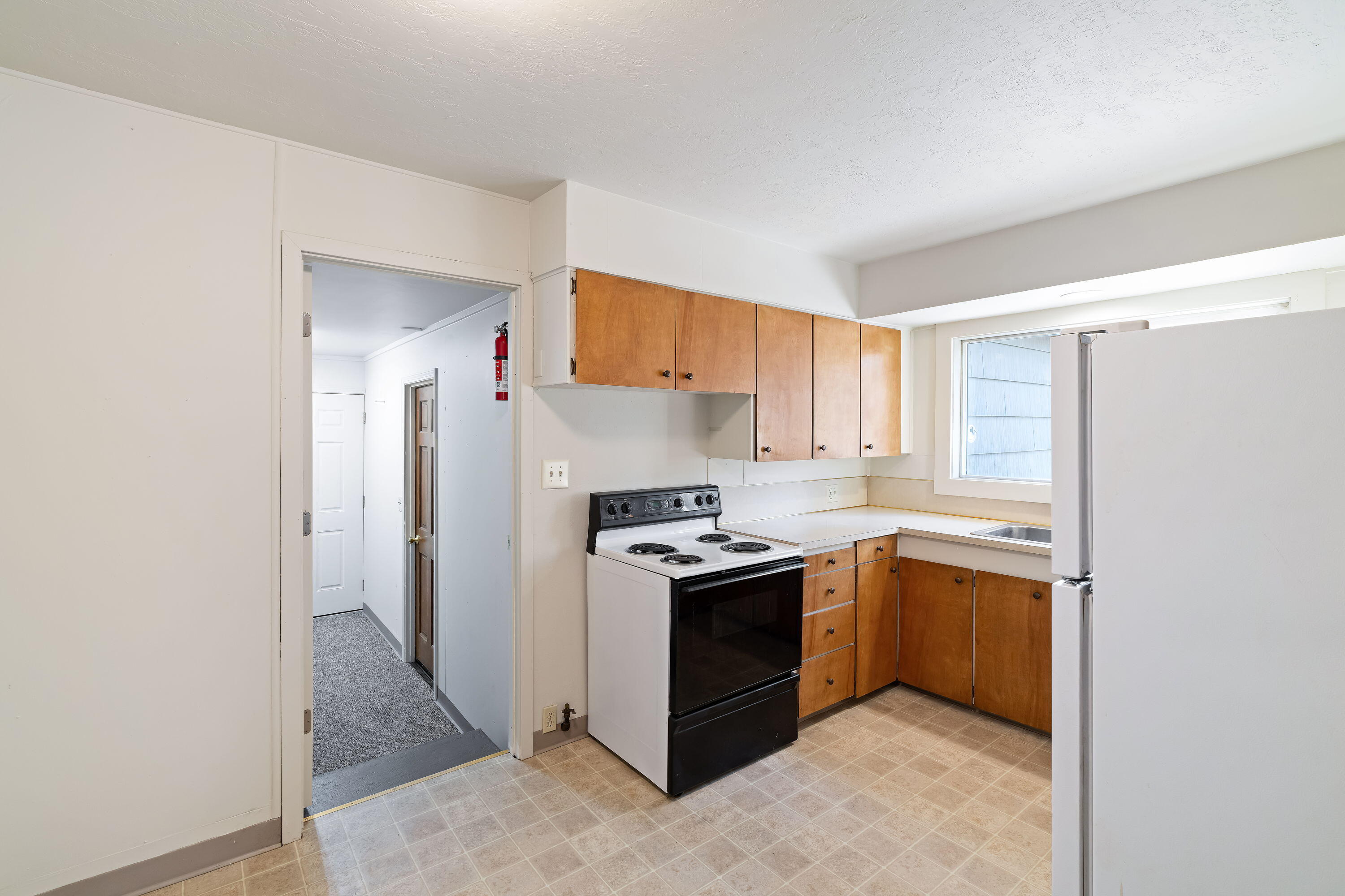 430 NE 10th Street