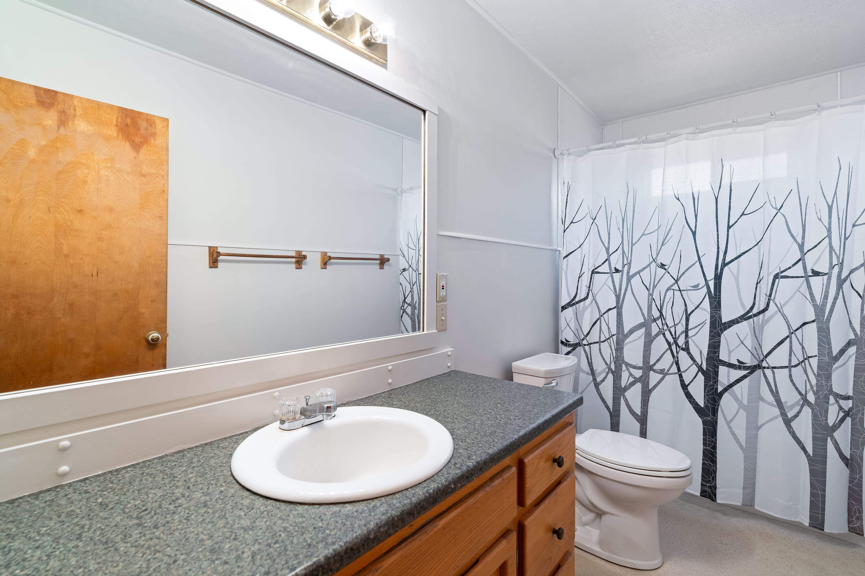 430 NE 10th Street