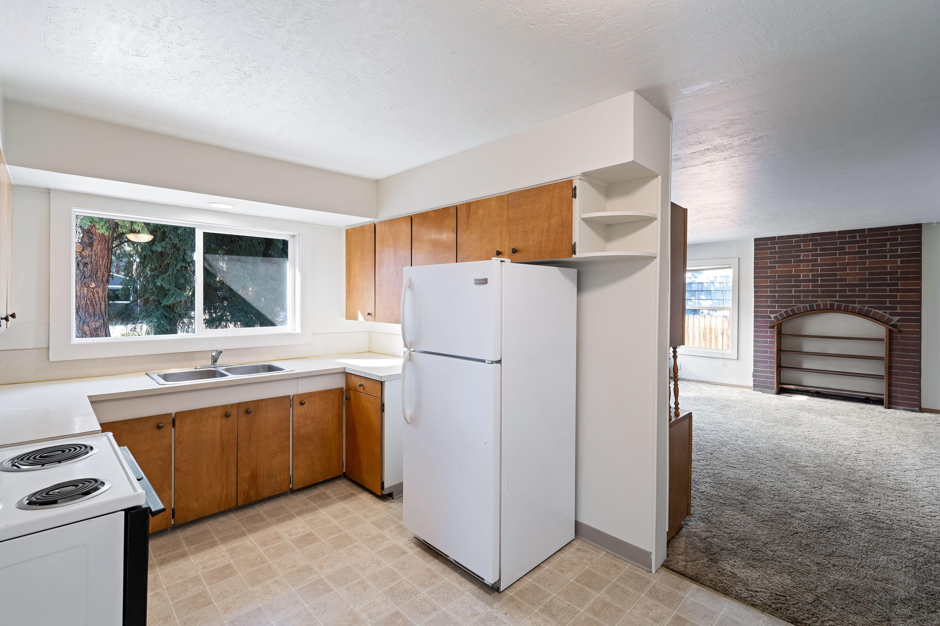 430 NE 10th Street