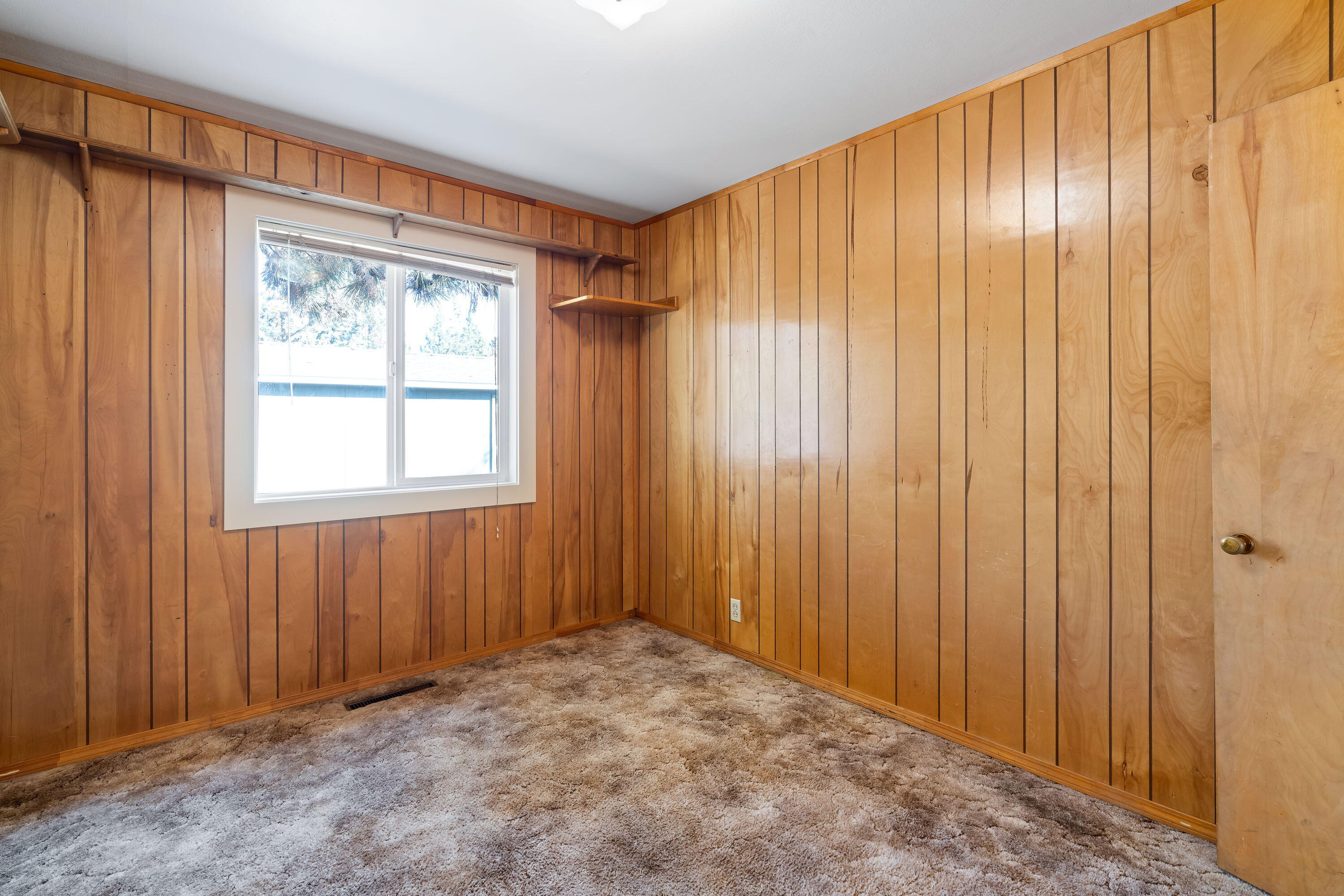 430 NE 10th Street