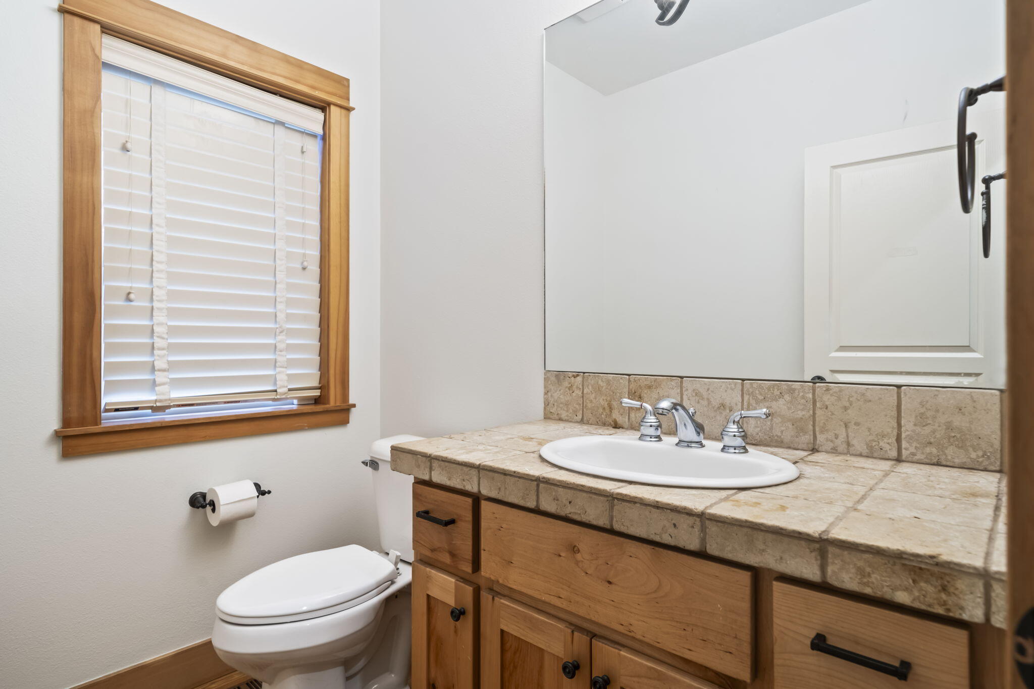 2192 NW High Lakes Loop