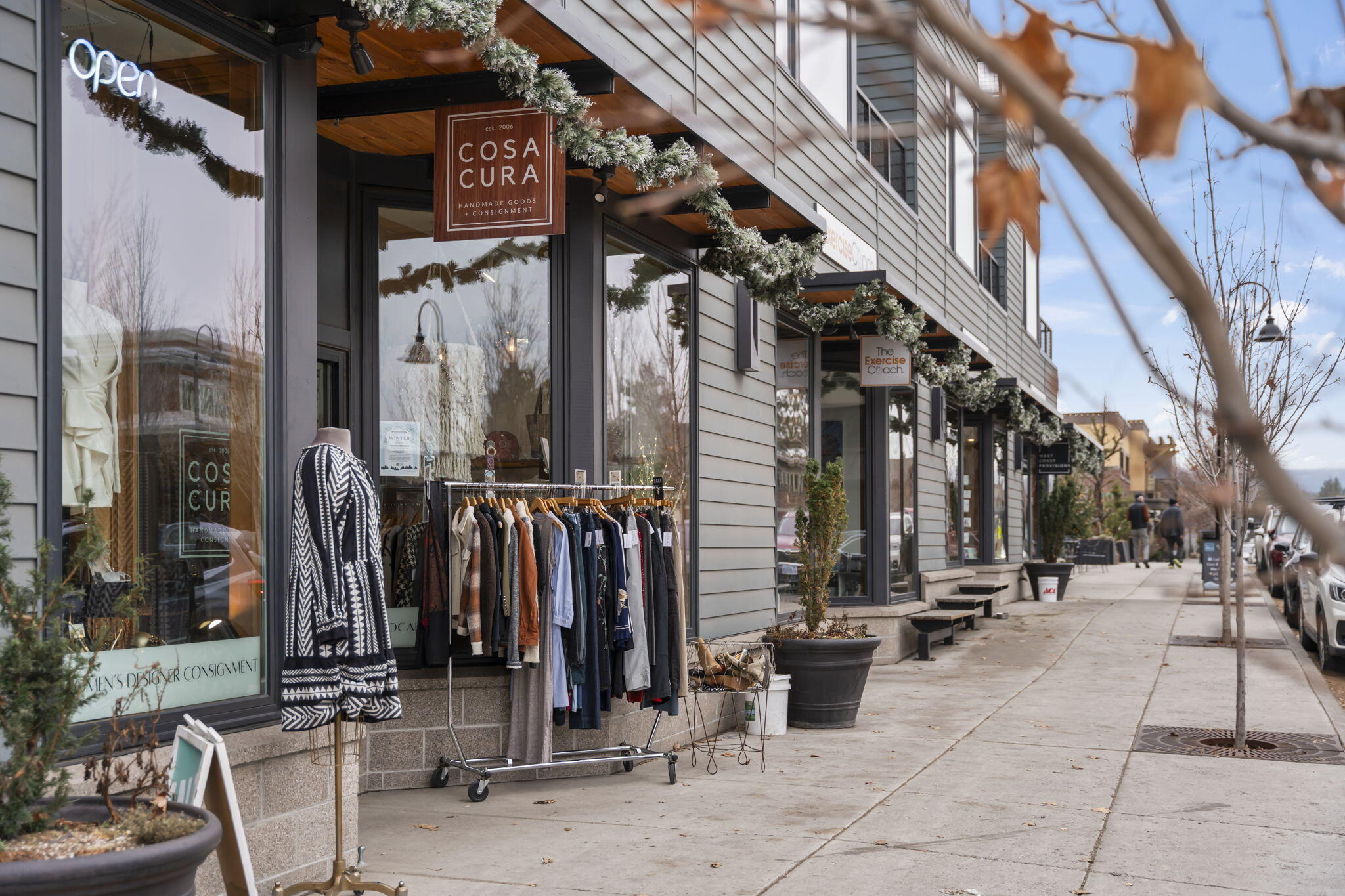 2192 NW High Lakes Loop