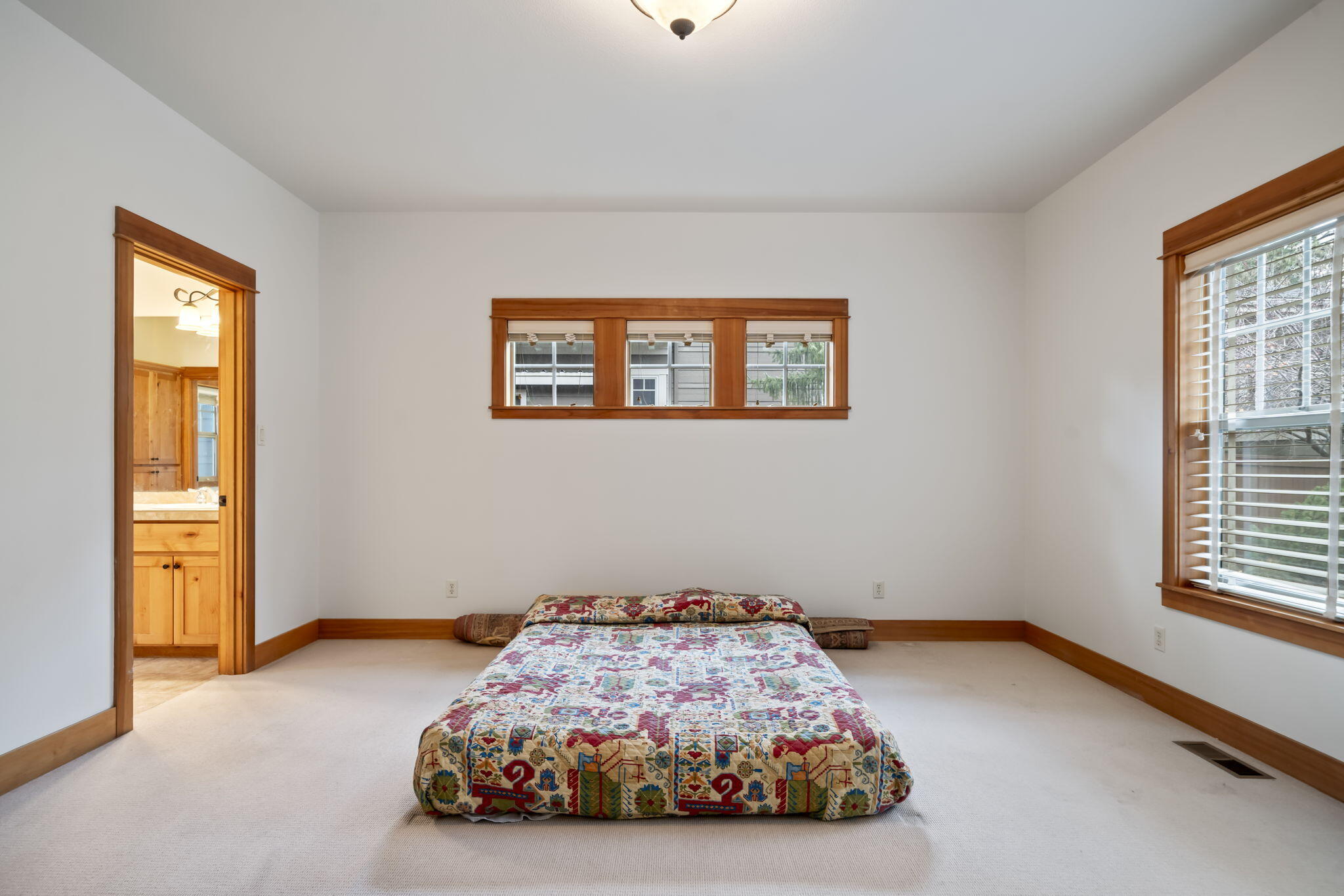 2192 NW High Lakes Loop