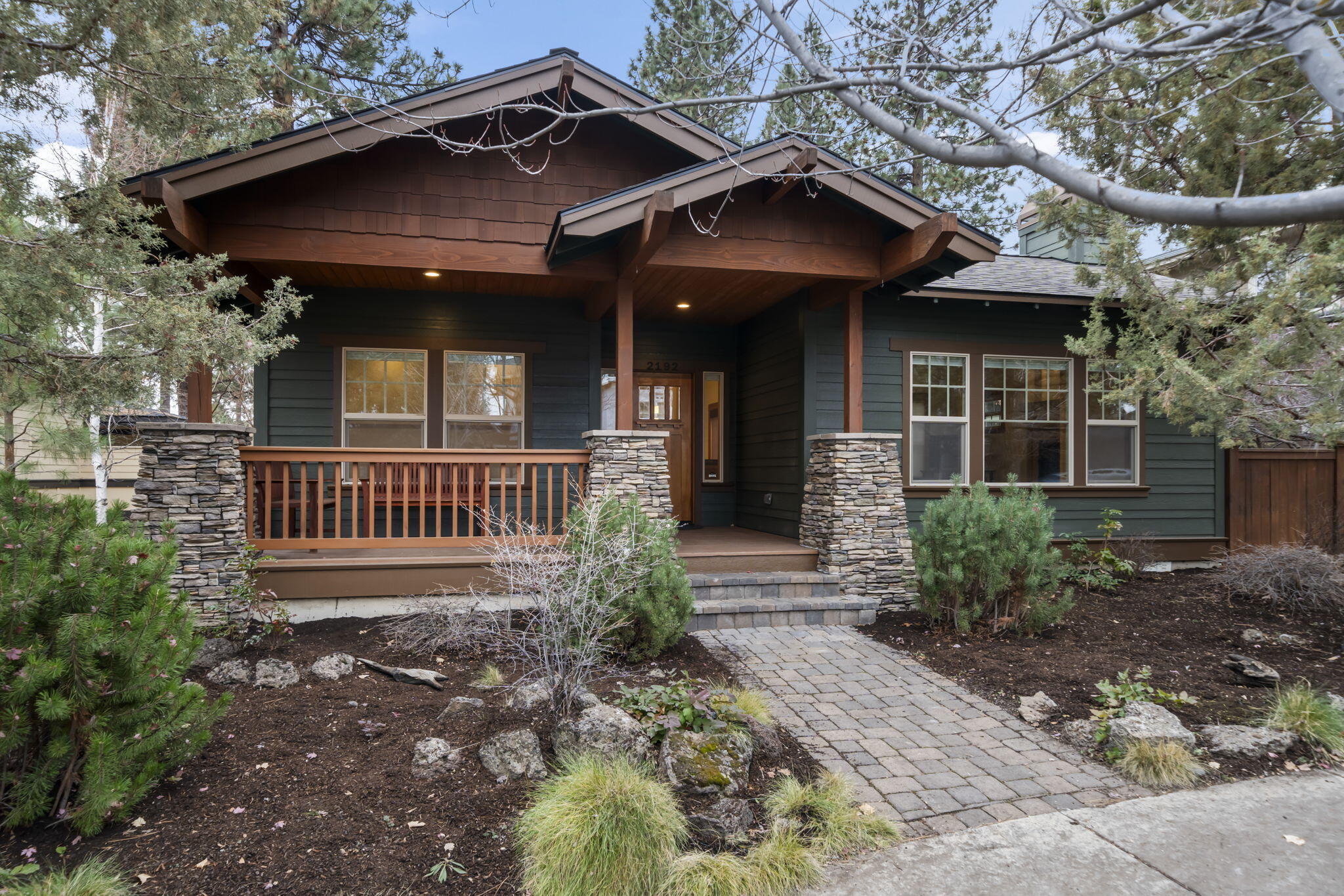 2192 NW High Lakes Loop