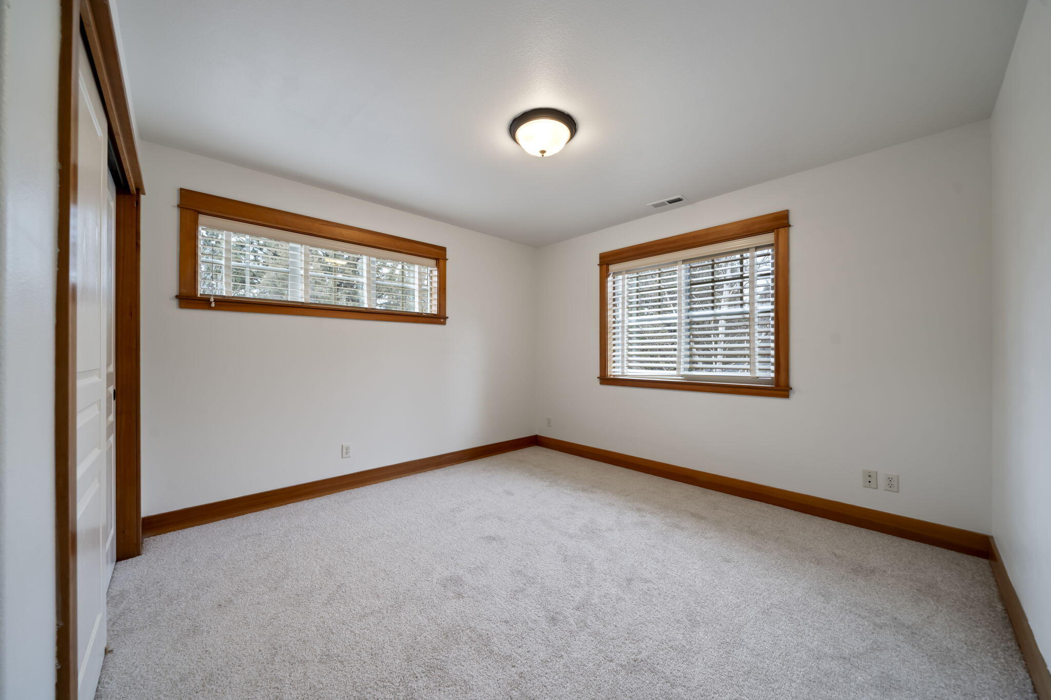 2192 NW High Lakes Loop