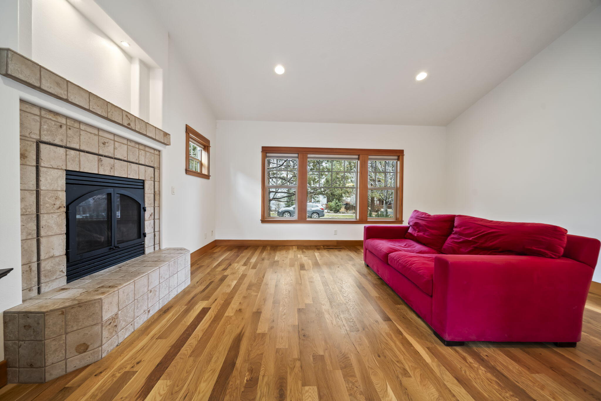 2192 NW High Lakes Loop