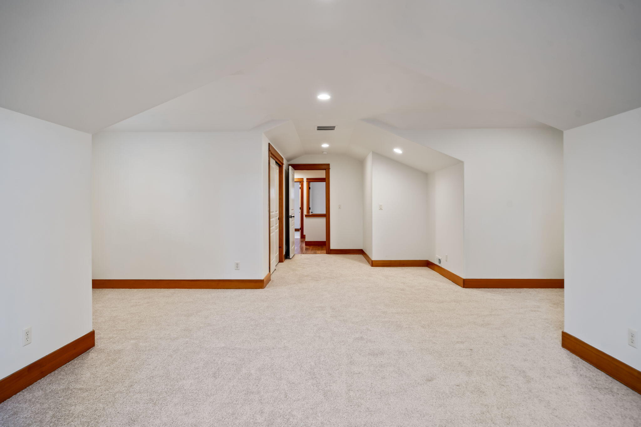 2192 NW High Lakes Loop