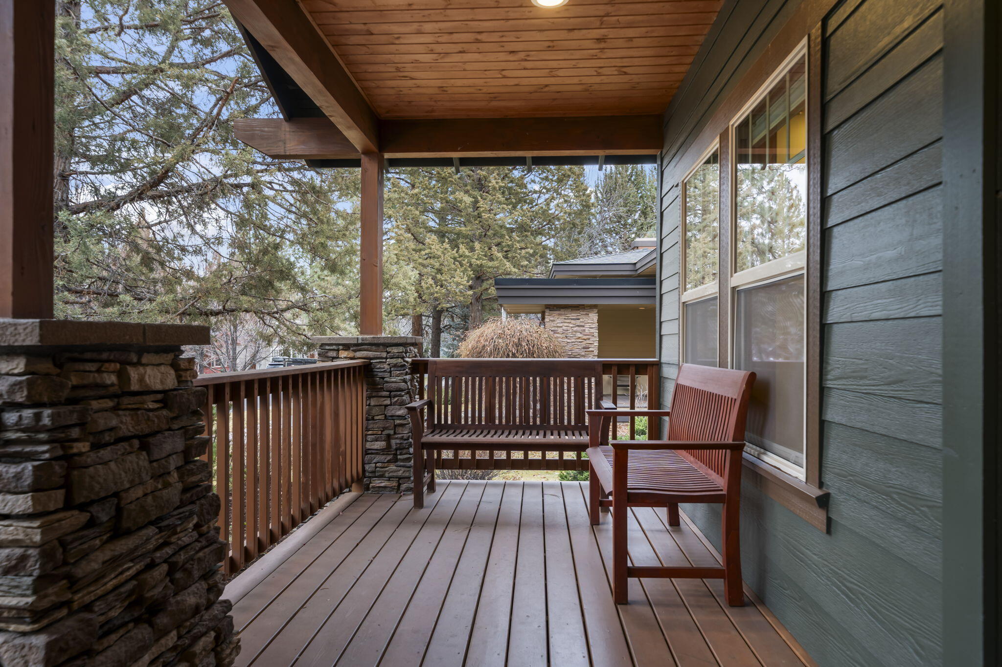 2192 NW High Lakes Loop