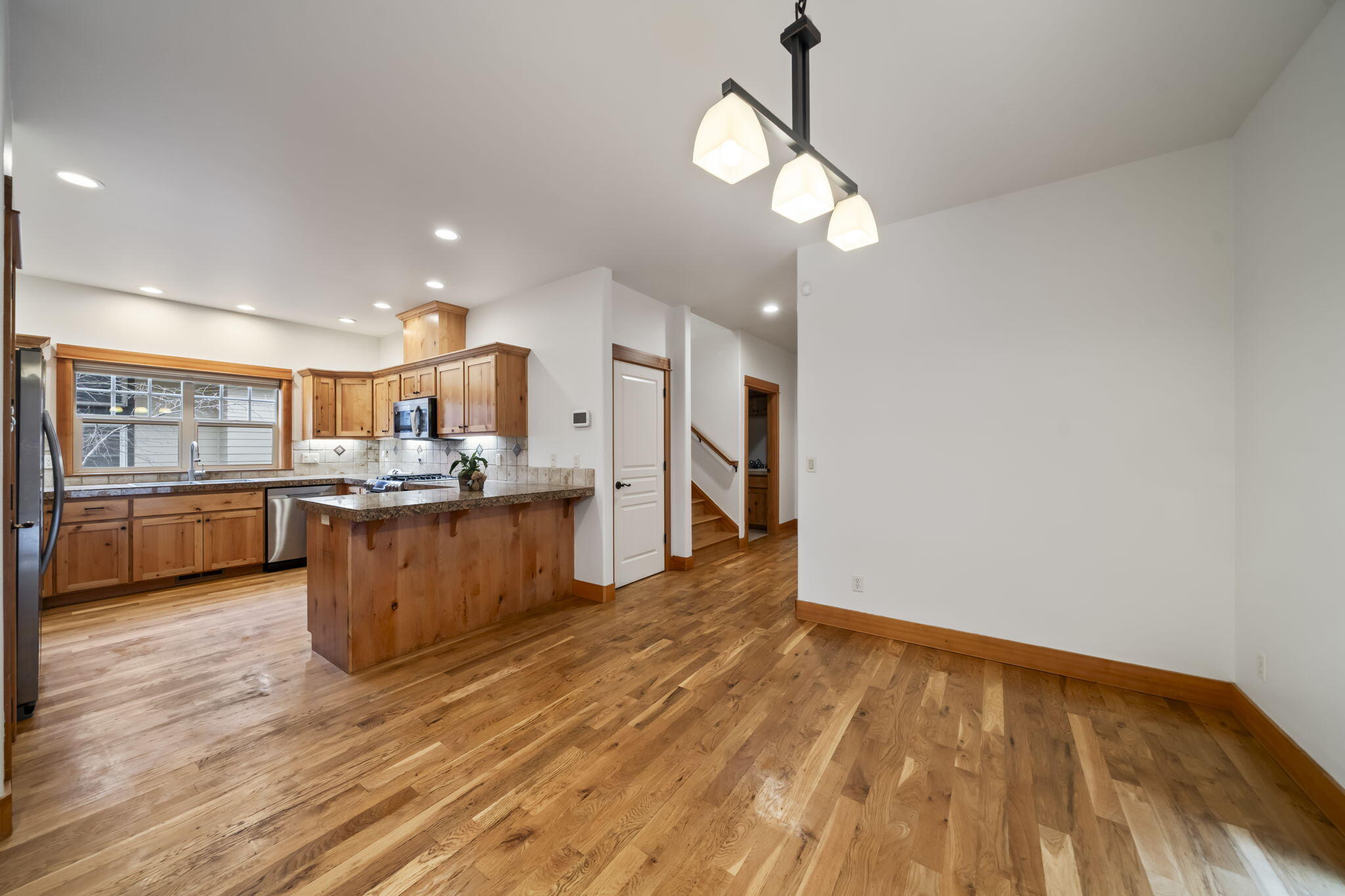 2192 NW High Lakes Loop