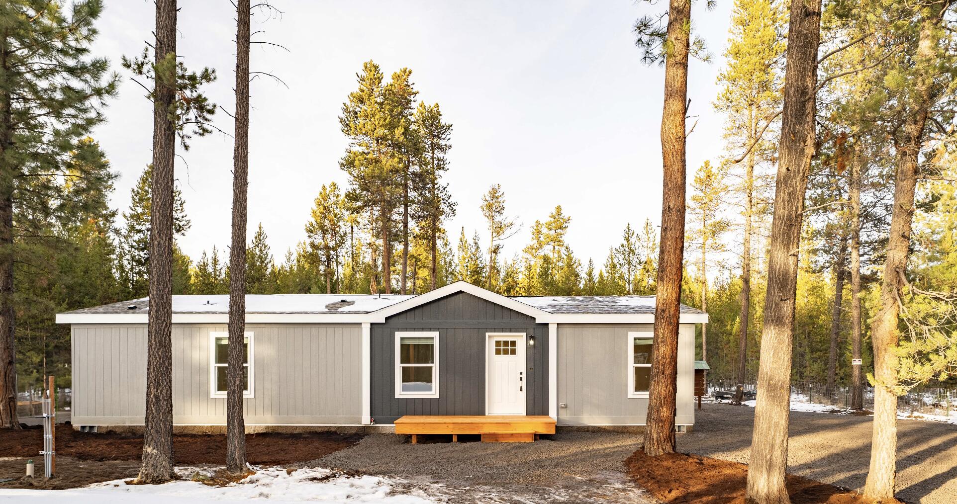 15560 Rim Drive