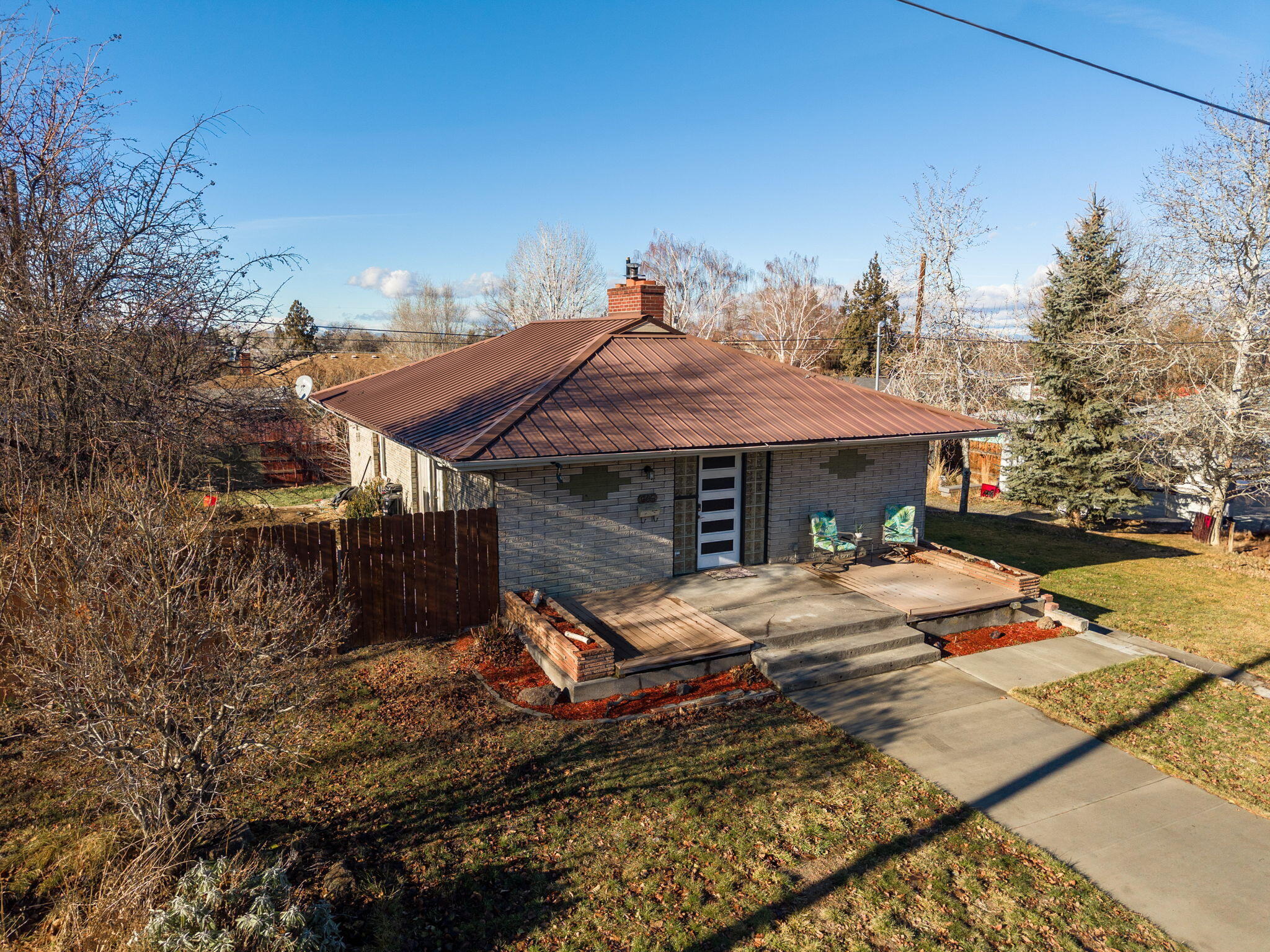 605 NW 10th Street
