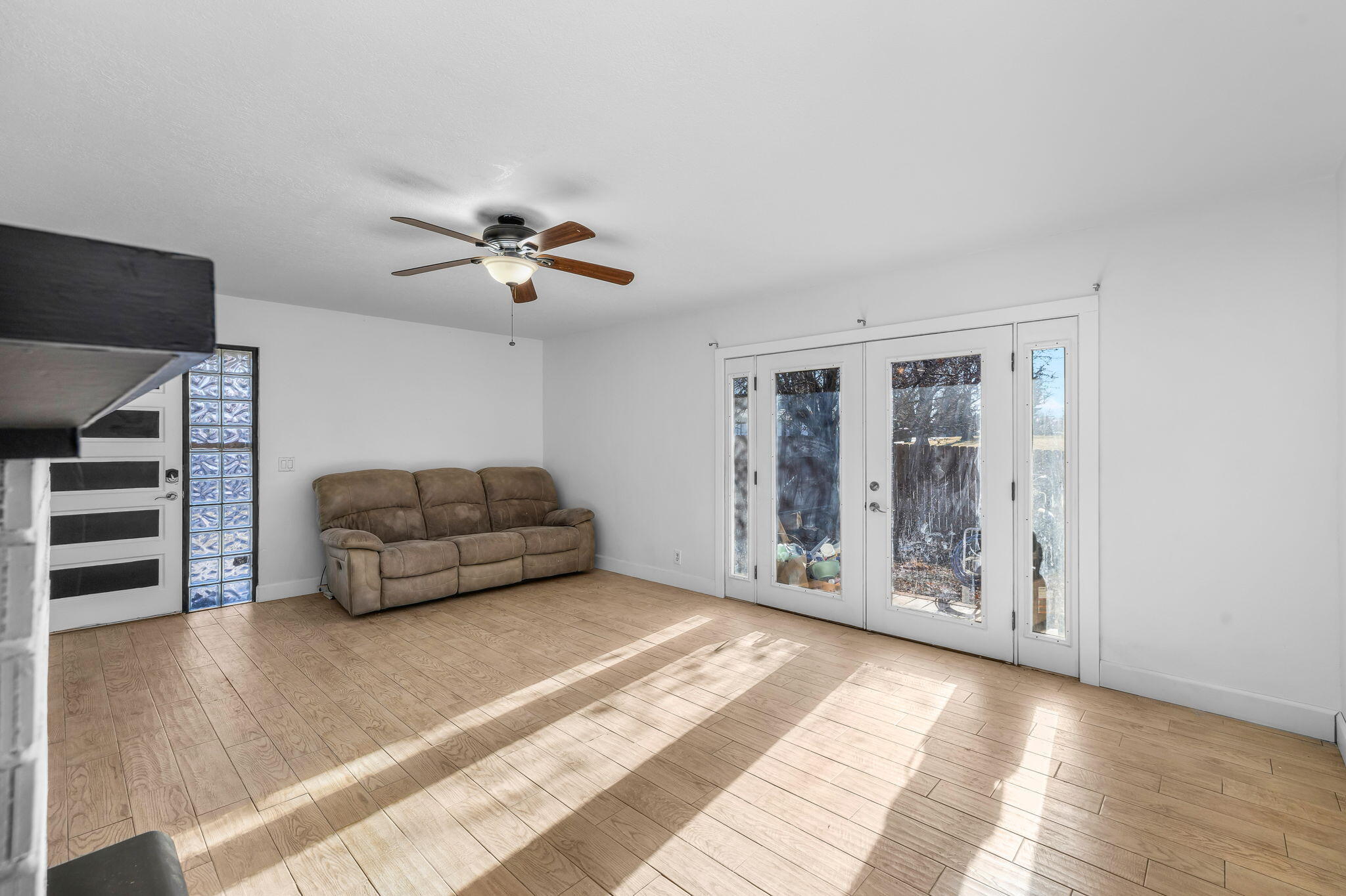 605 NW 10th Street
