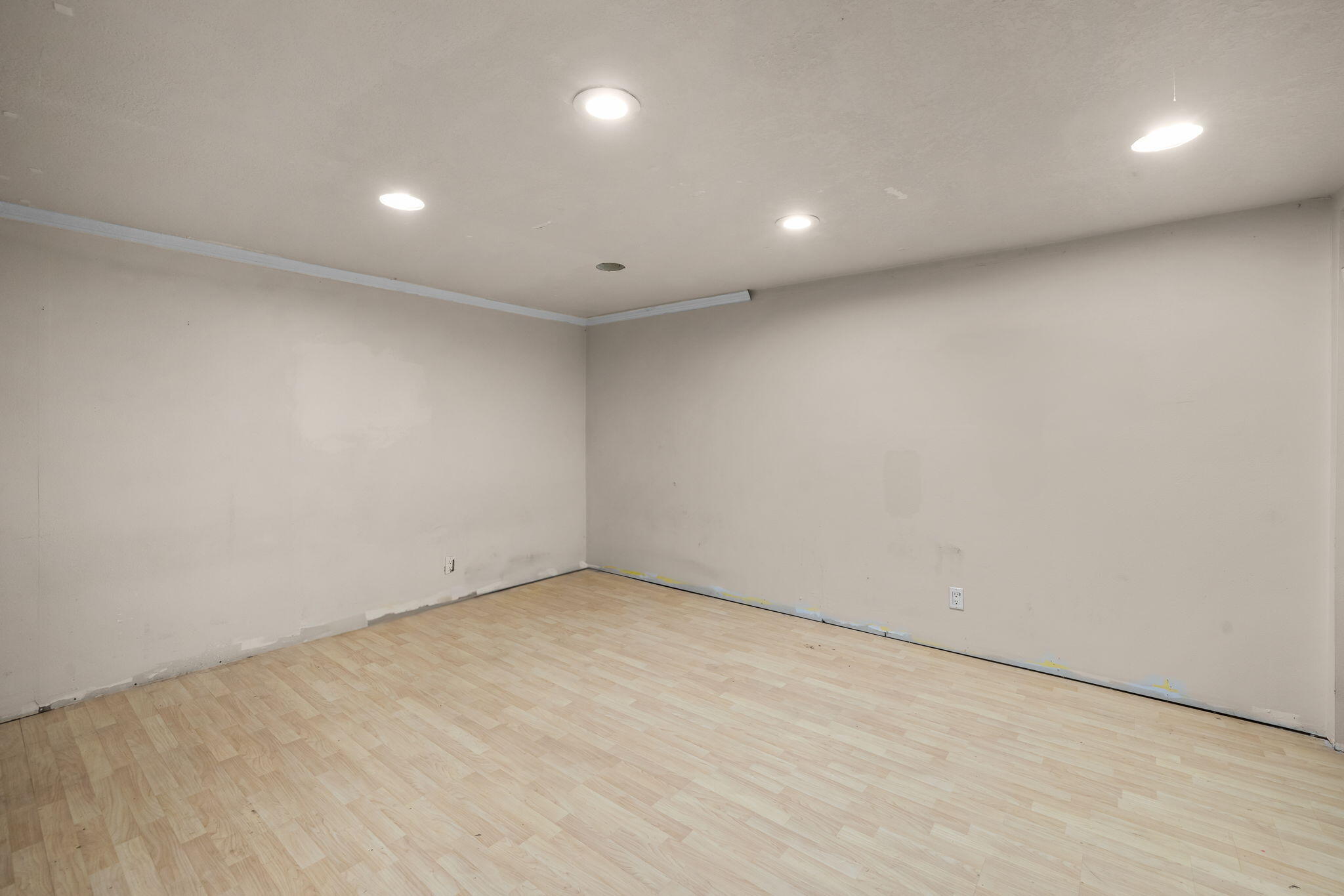 605 NW 10th Street