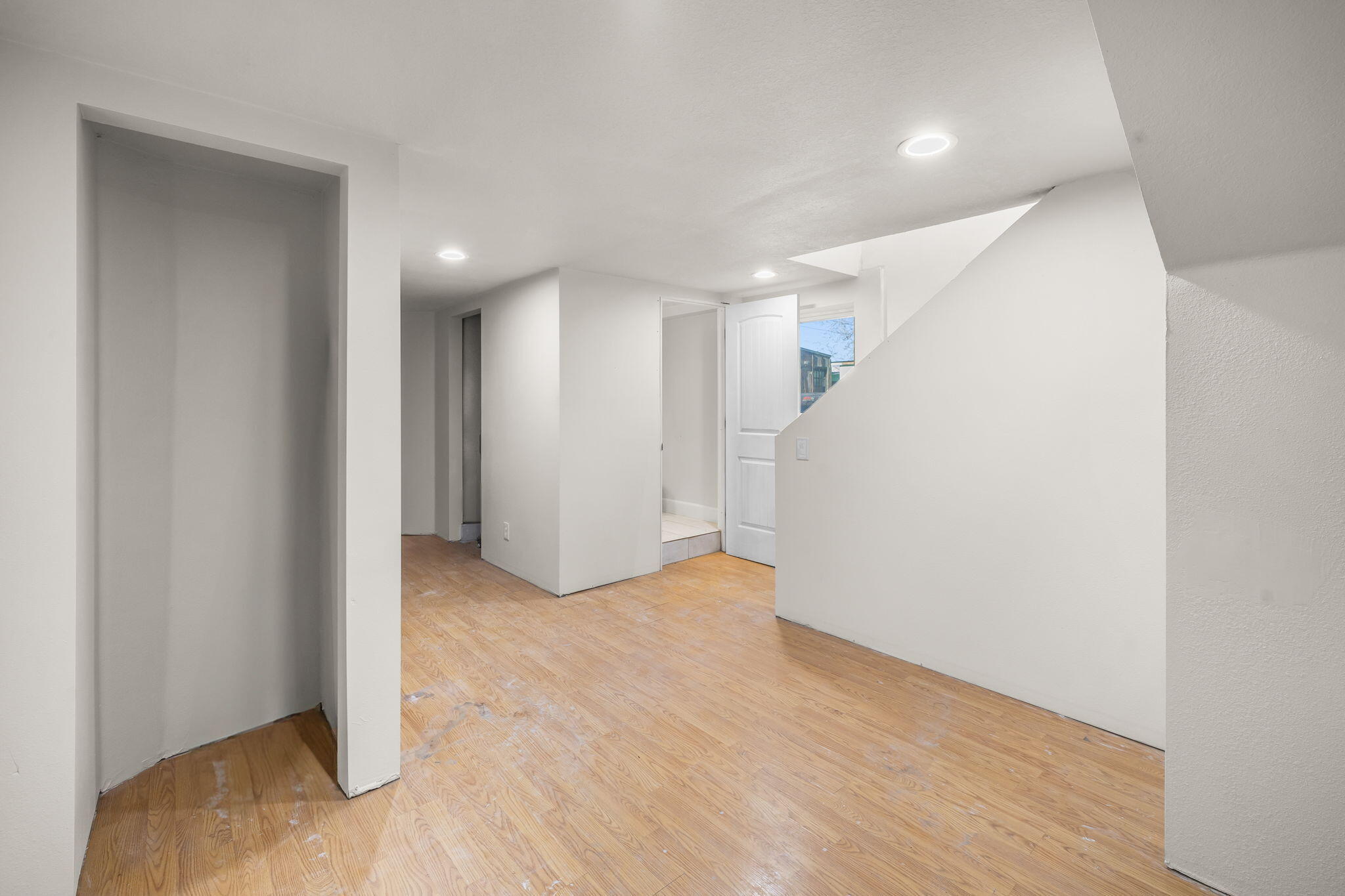 605 NW 10th Street
