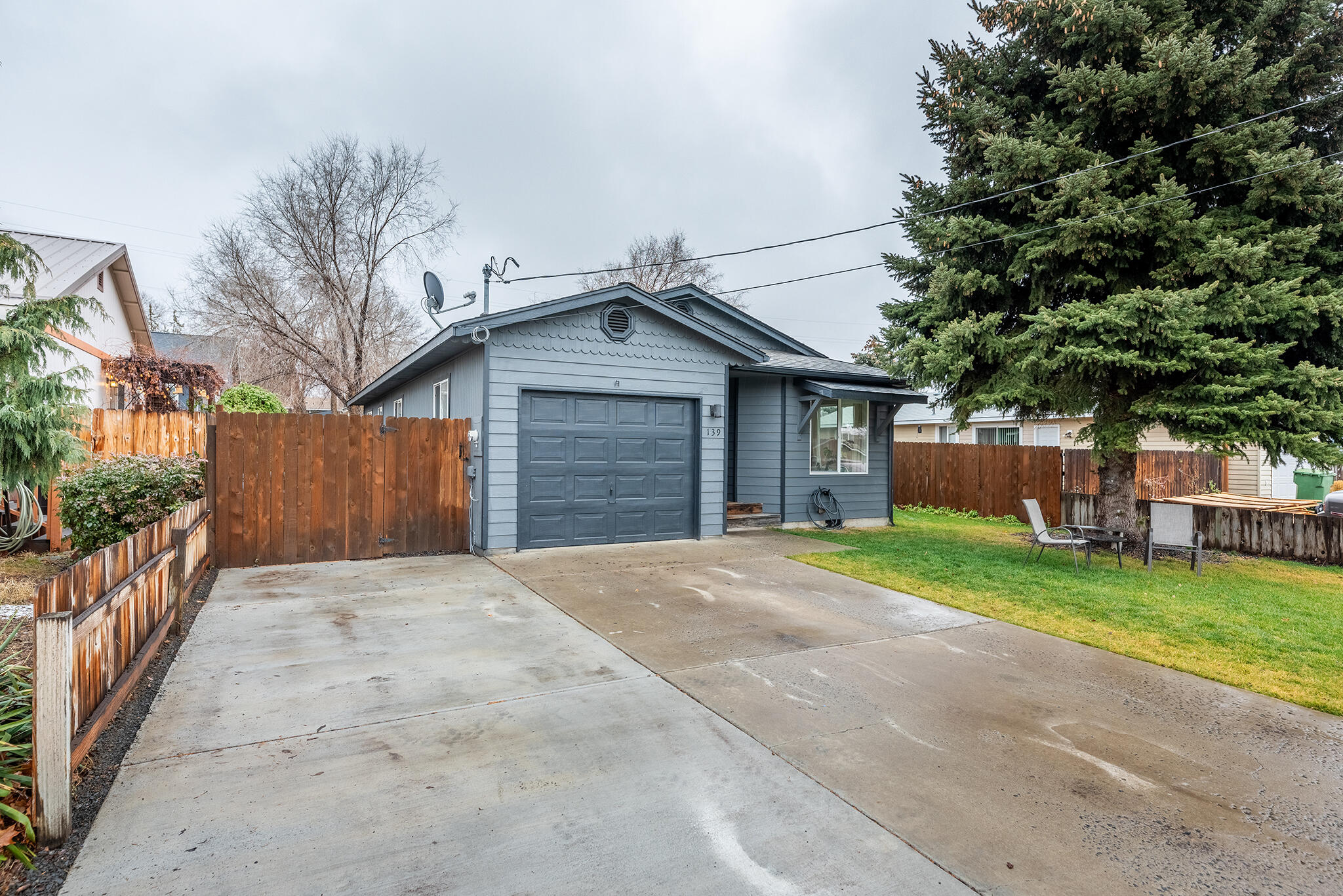 139 NE 9th Street
