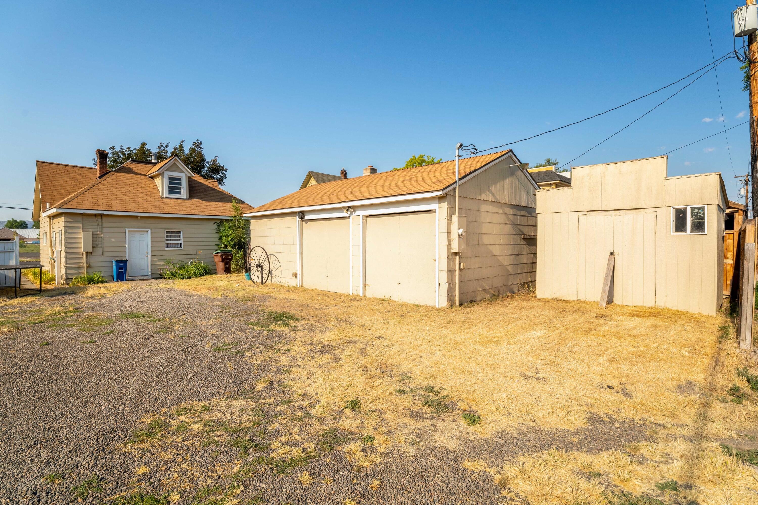777 NE NE 3rd Street