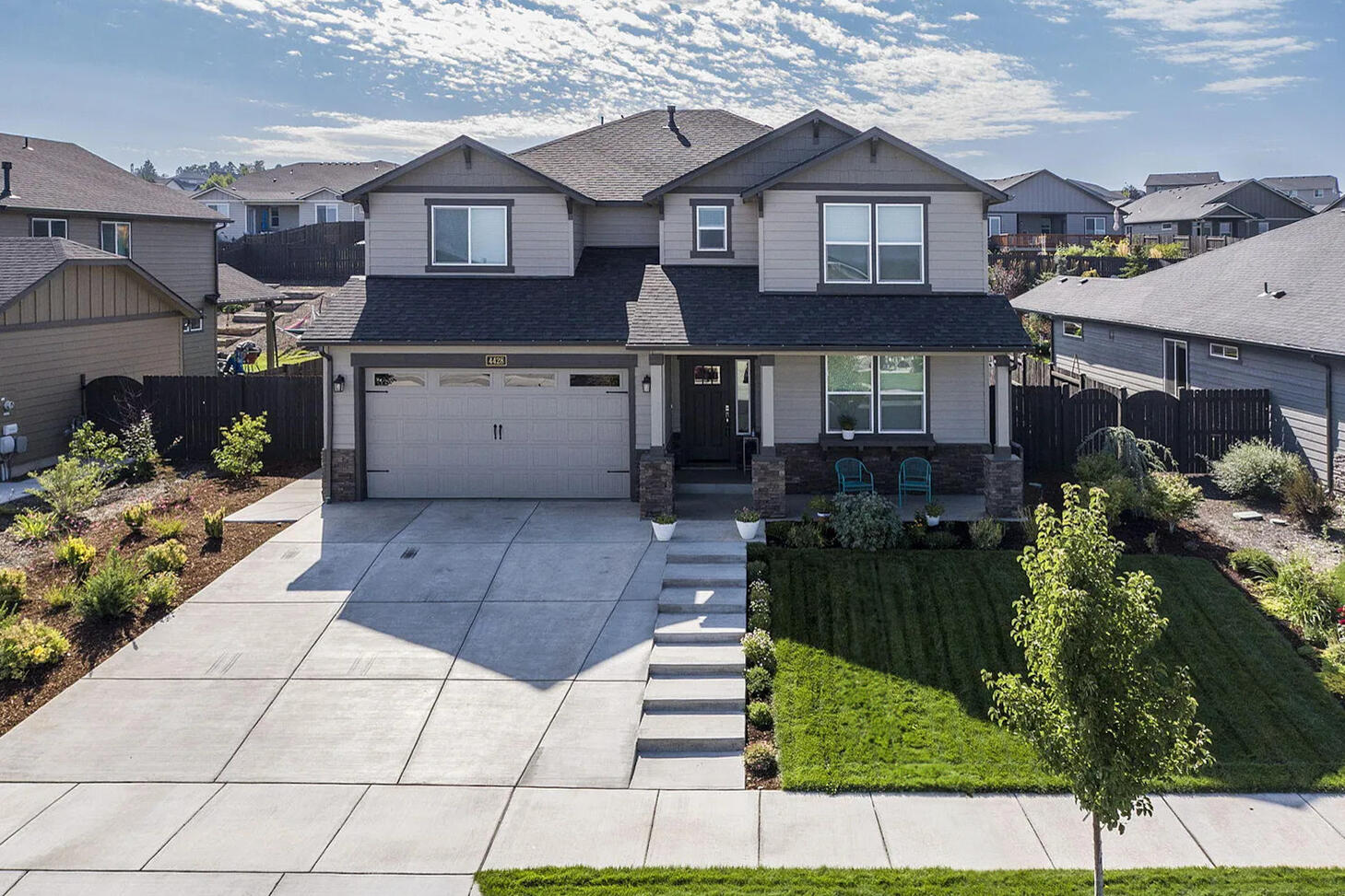 4428 SW Salmon Place