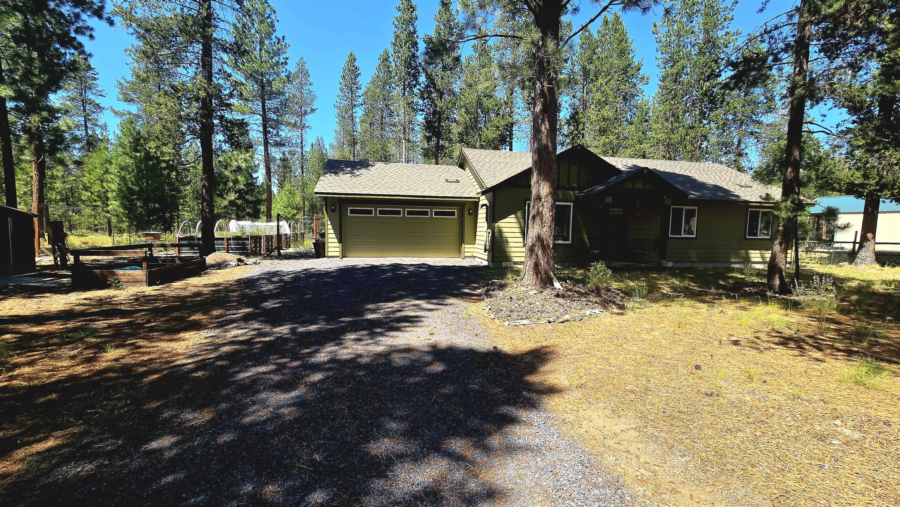 1939 Checkerien Lane