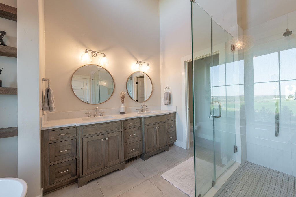 9909 NW Coyner Avenue