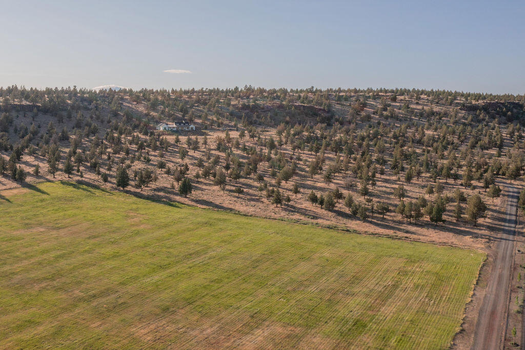 9909 NW Coyner Avenue