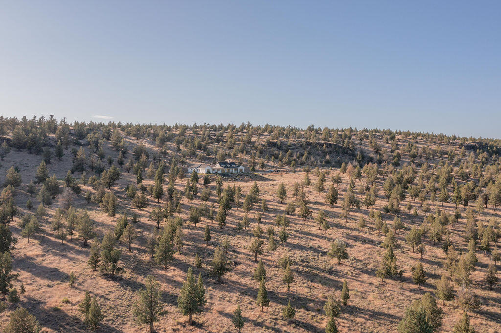 9909 NW Coyner Avenue