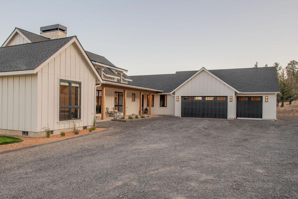 9909 NW Coyner Avenue