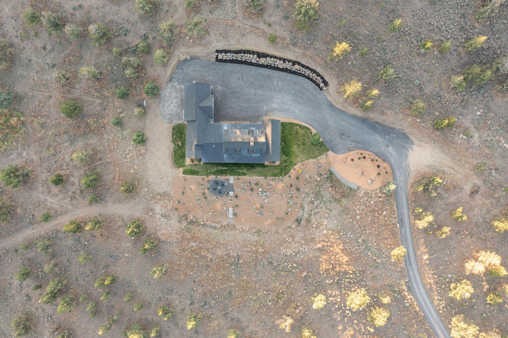 9909 NW Coyner Avenue