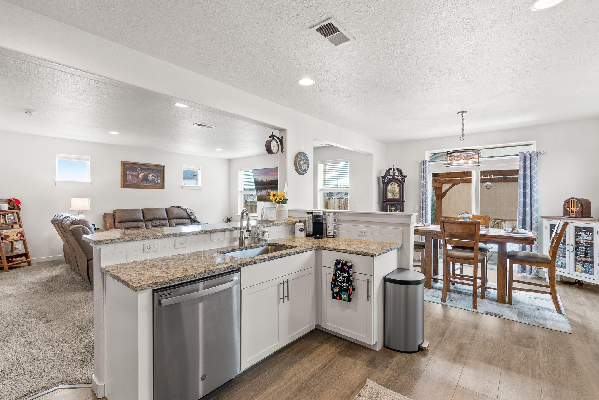 4199 SW 34th Street