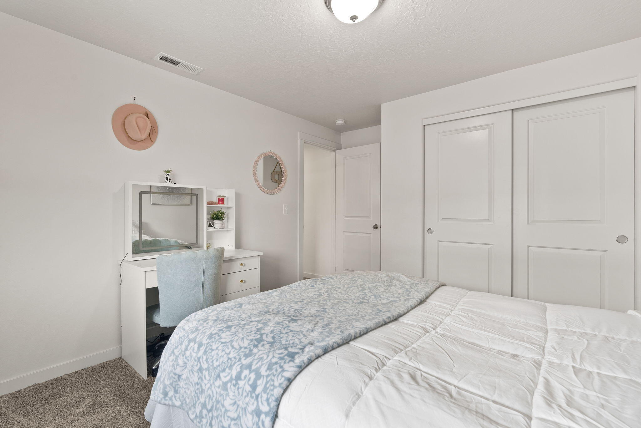 4199 SW 34th Street