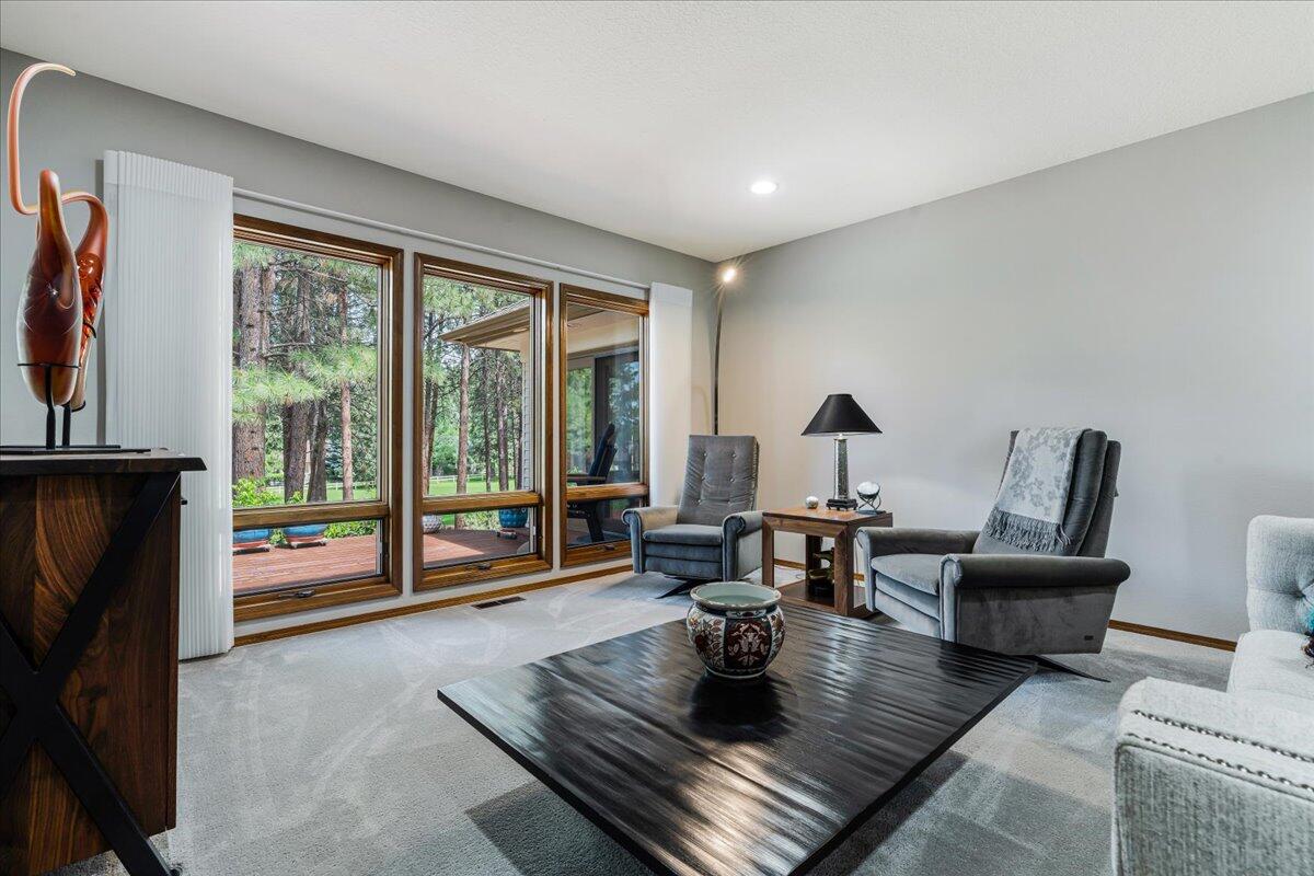 60841 Willow Creek Loop
