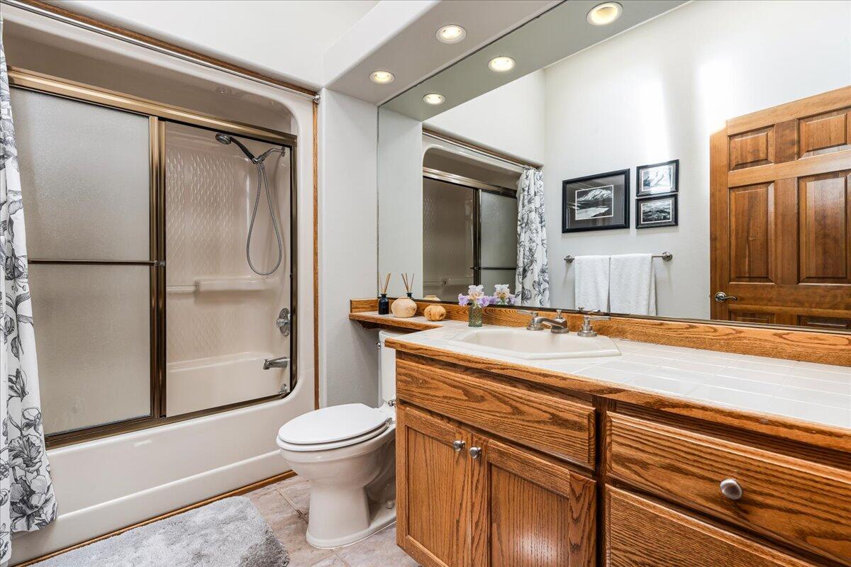 60841 Willow Creek Loop