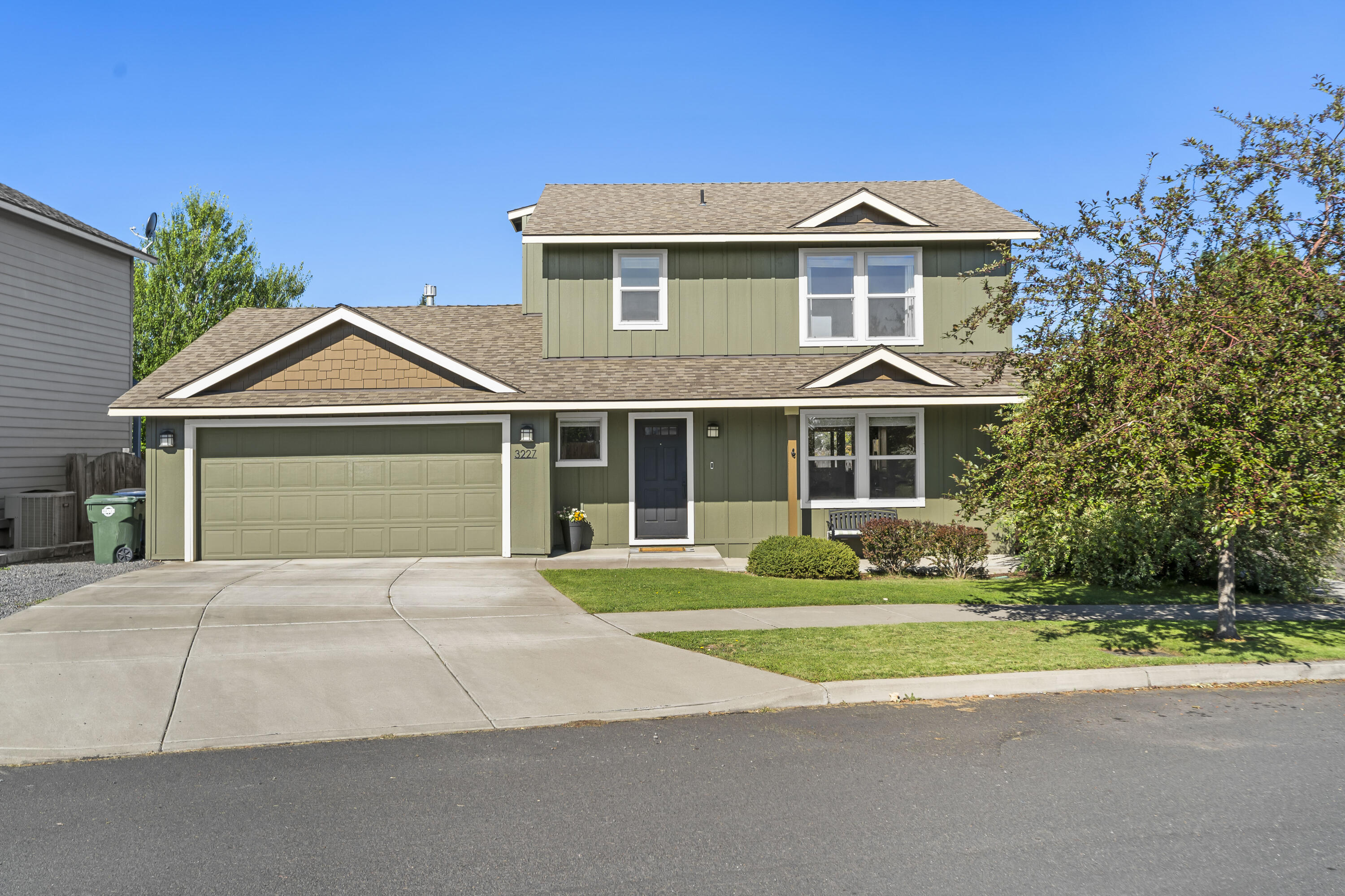 3227 NE Sandalwood Drive