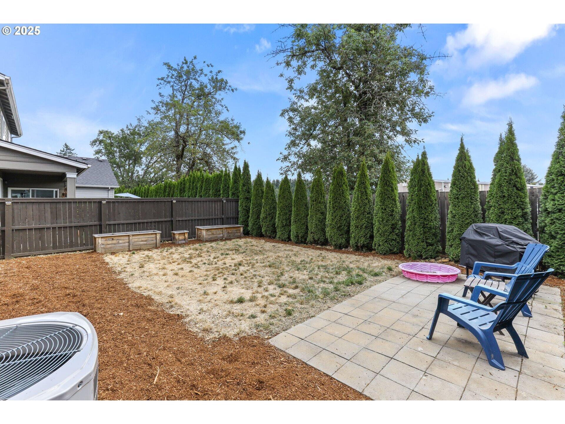 248 NW Liberty Lane