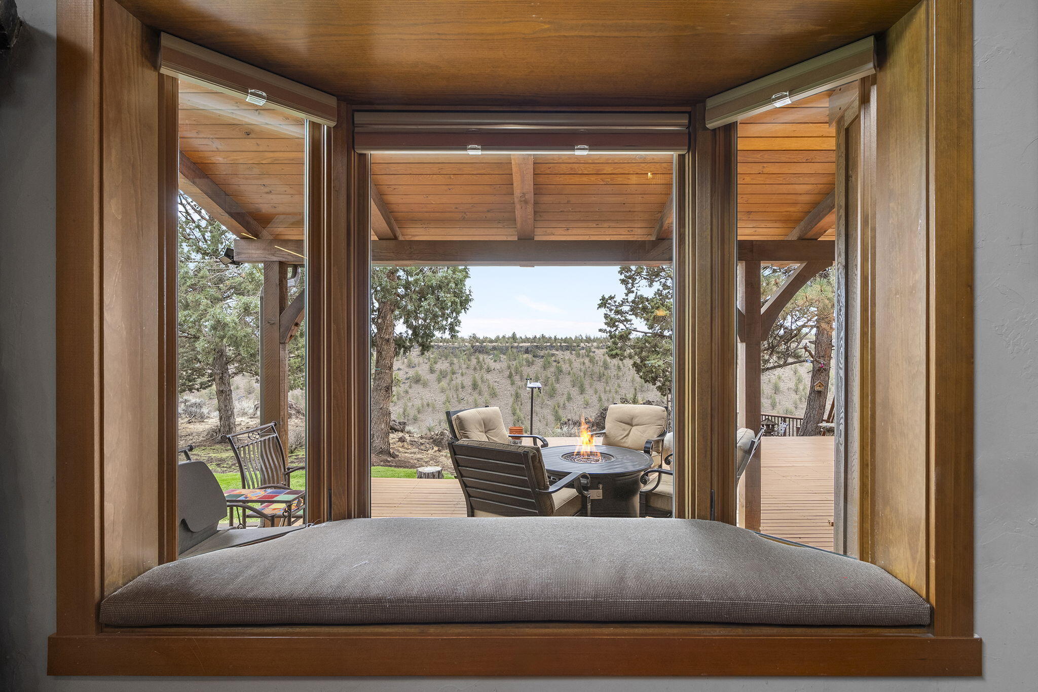 18495 Crawford Trail