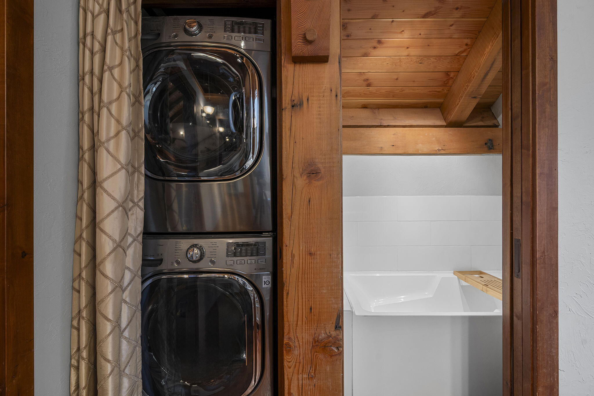 18495 Crawford Trail