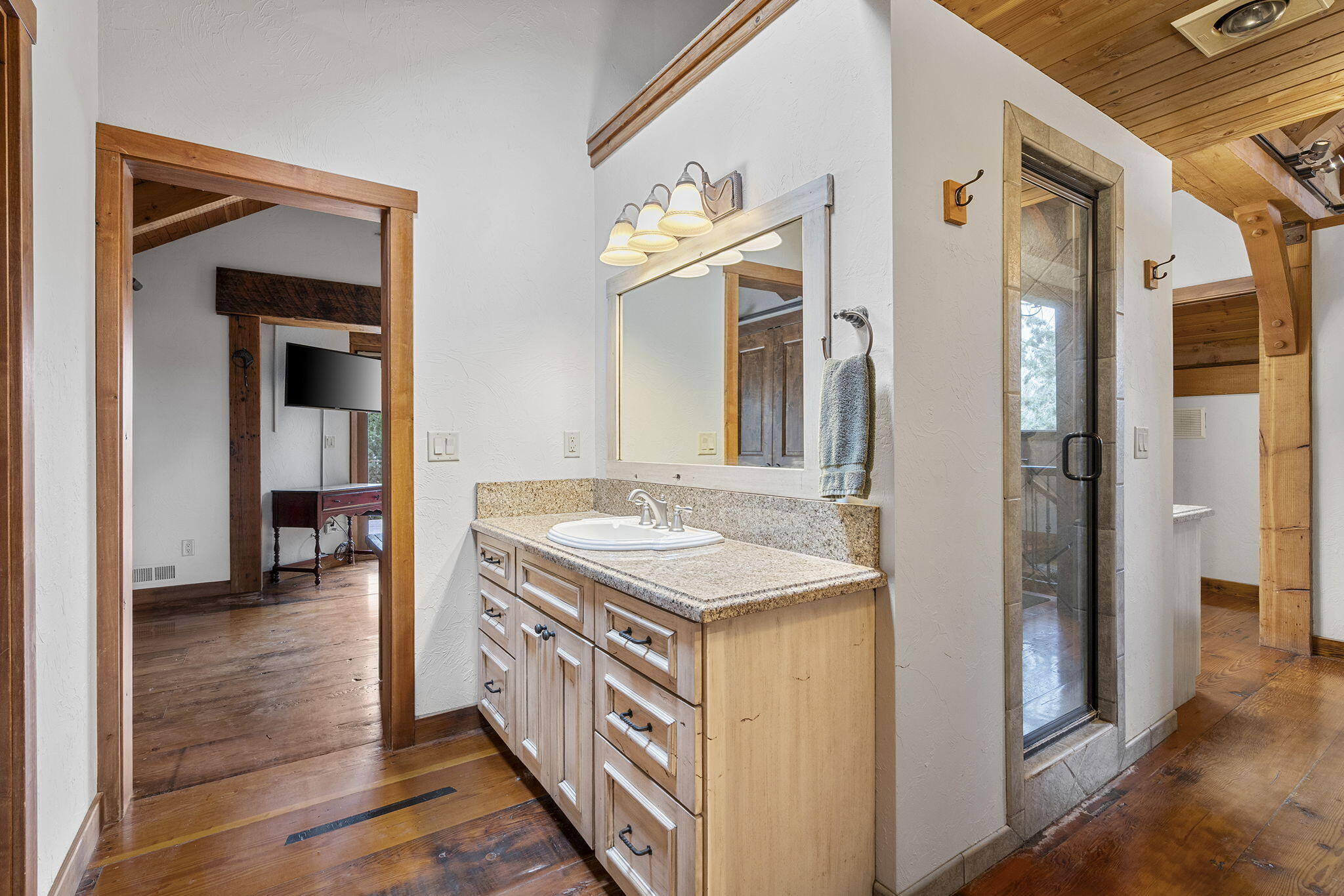 18495 Crawford Trail