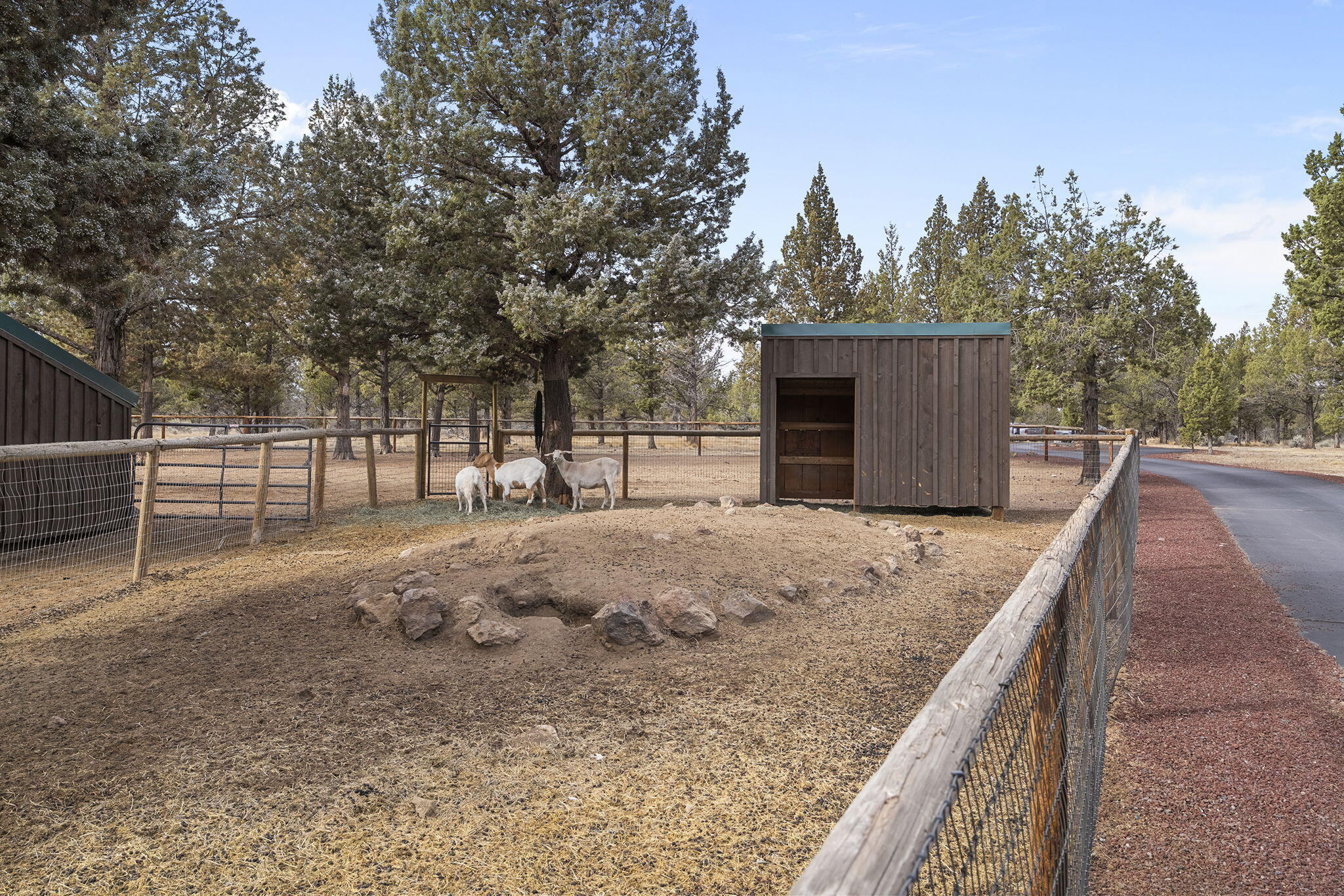 18495 Crawford Trail