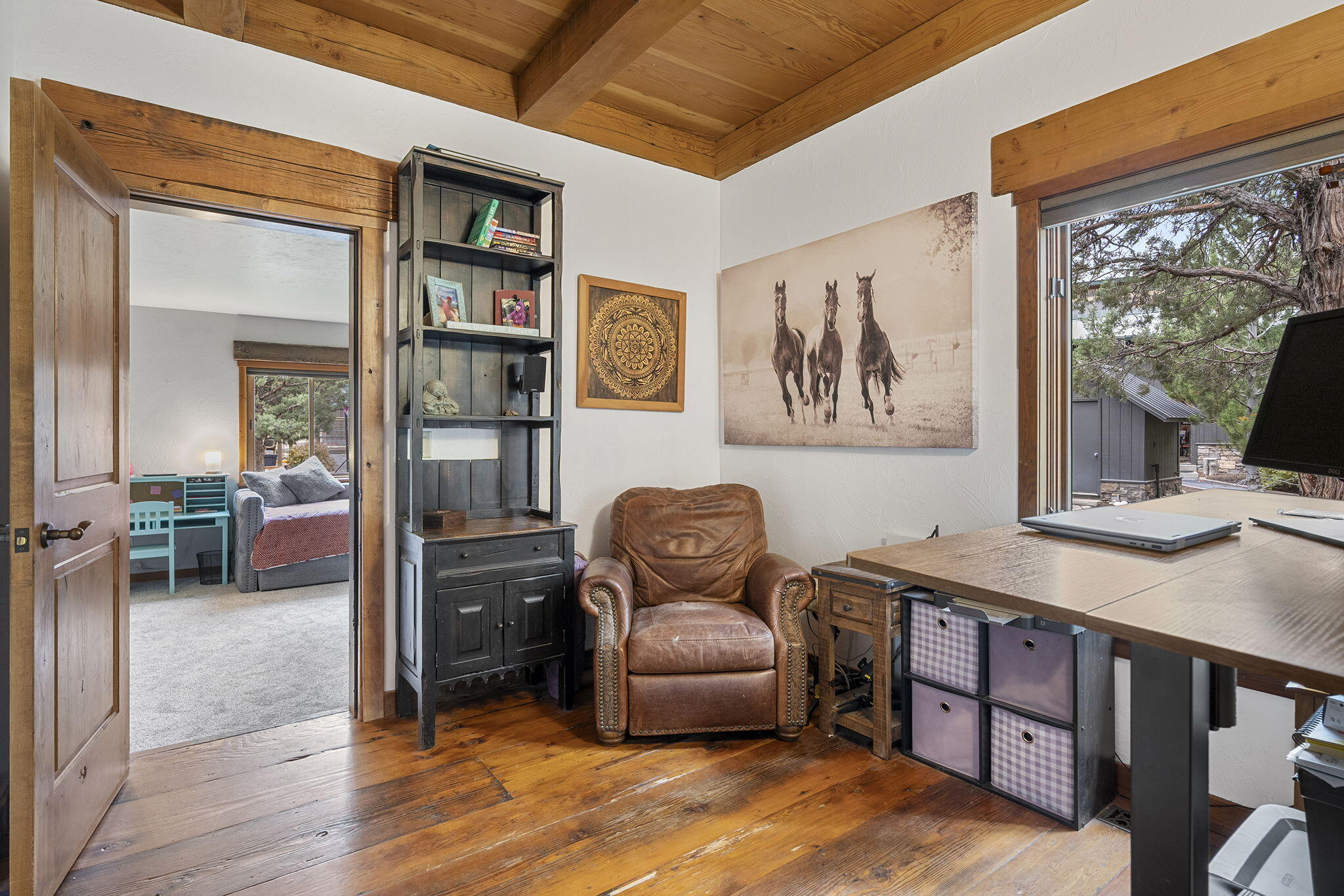 18495 Crawford Trail