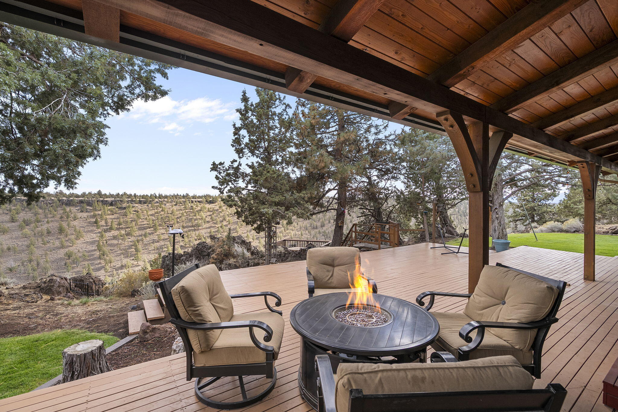 18495 Crawford Trail